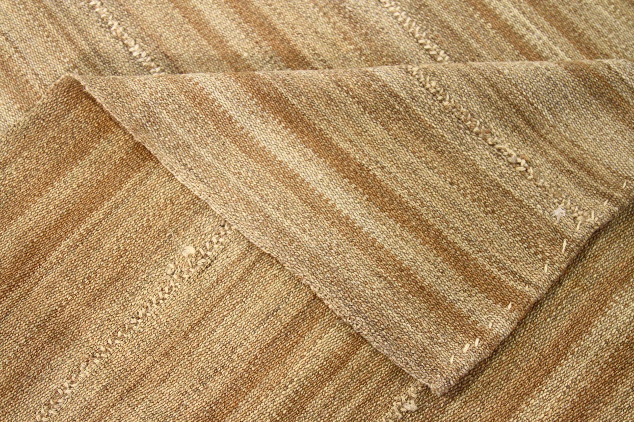 Persische Kilim Quadratische Teppiche Circa 1910 - Wolle Elfenbein Taupe Gelb 74154 im Zustand „Hervorragend“ im Angebot in Dallas, TX