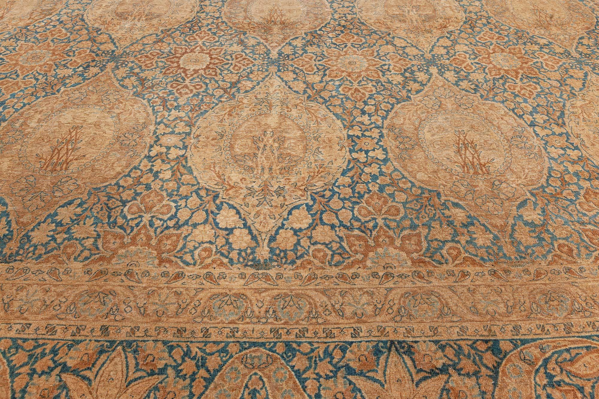 Early 20th Century Persian Kirman Rug In Good Condition For Sale In New York, NY