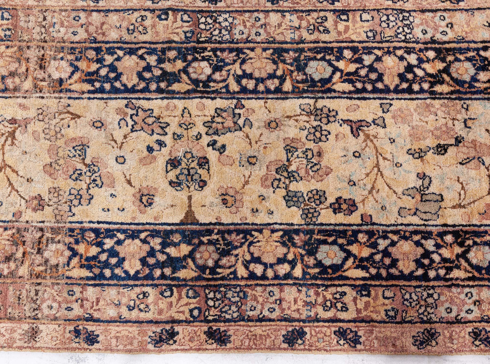 Tappeto persiano Kirman di Doris Leslie Blau in vendita 1