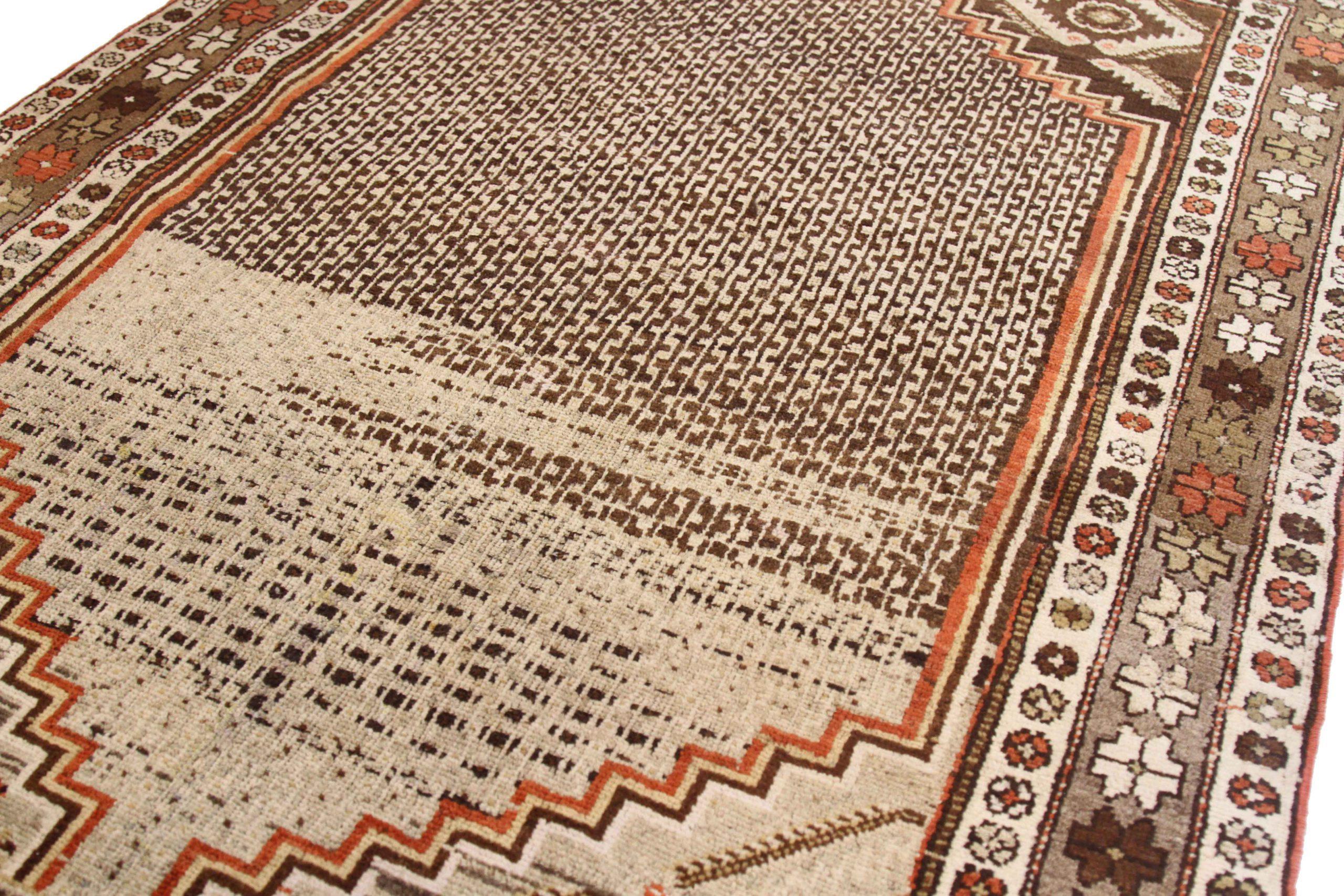 Asian Persian Kolyai Area Rugs - 68998 For Sale