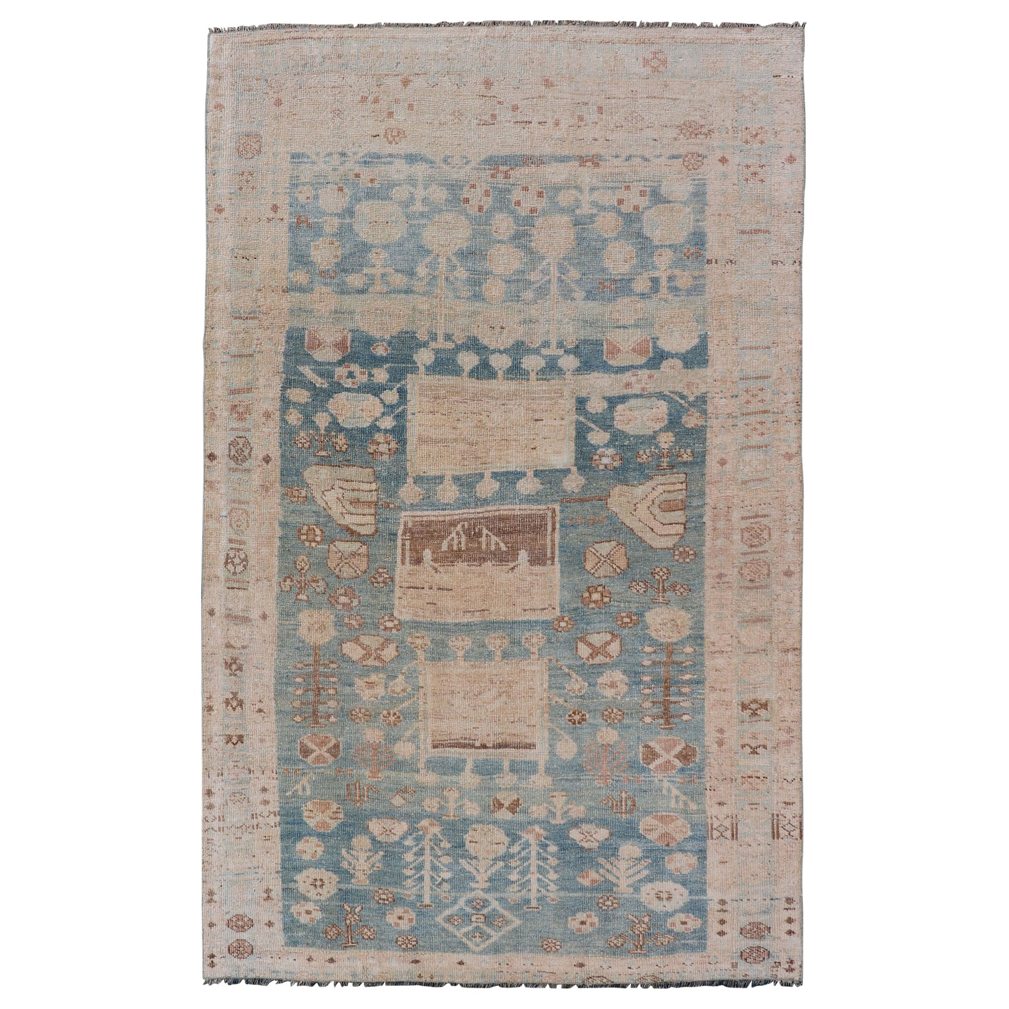 Persischer Kurdischer antiker Teppich mit Stammesmuster in Hellblau, Teal und Creme