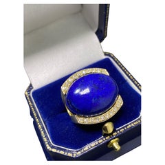 Vintage Persian Lapis Lazuli of 30.00 Ct & 1.00ct Diamond 18k Yellow Gold Cocktail Ring