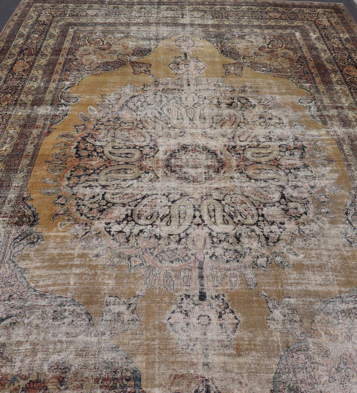 Persian Lavar Kerman Rug with Faded Camel Medallion and Ornamental Border Motifs For Sale 6