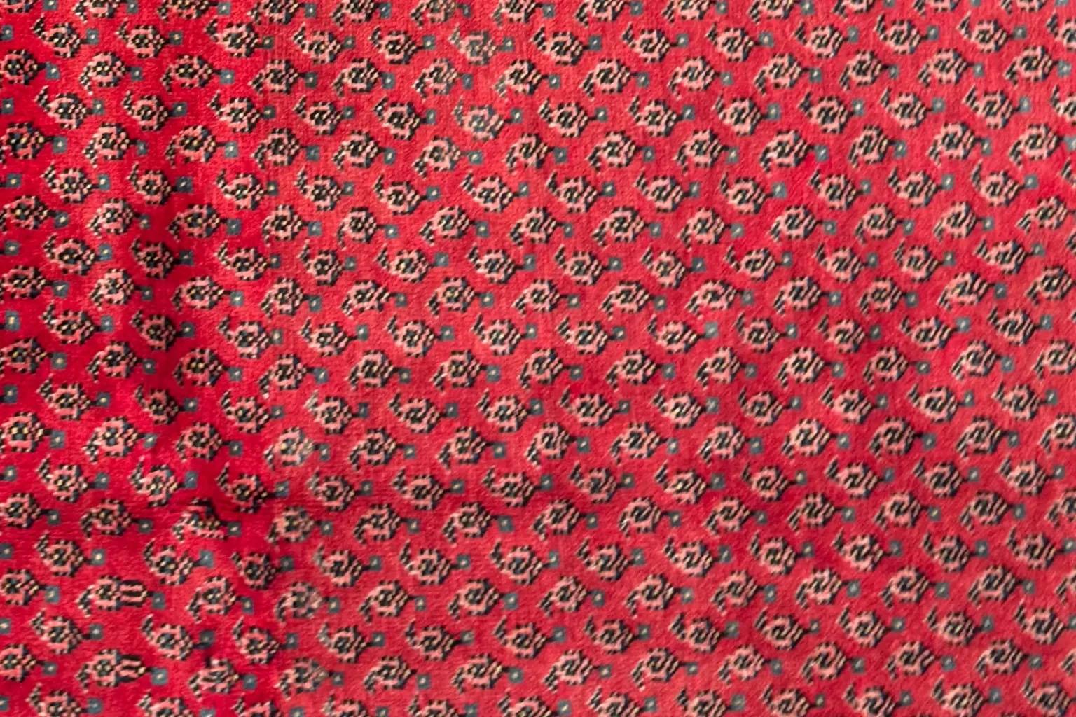 Persischer Mahal-Teppich - Red Heart In Your Home (Wolle) im Angebot