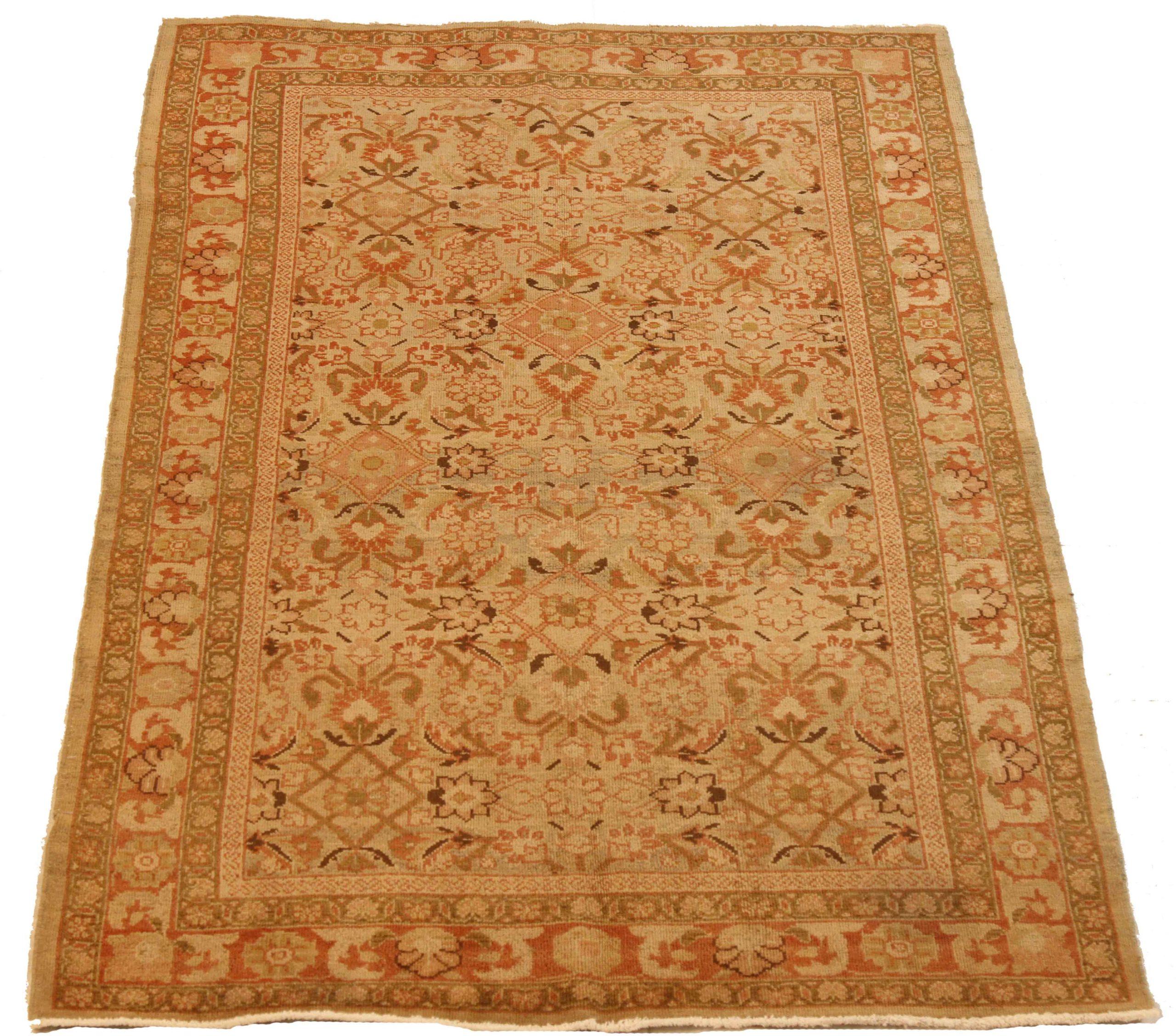 Entdecken Sie die Eleganz von Persian Mahal mit seinen Teppichböden. Dieses exklusive Design, das mit viel Liebe zum Detail entworfen wurde, ist perfekt, um Ihren Raum zu verschönern.
