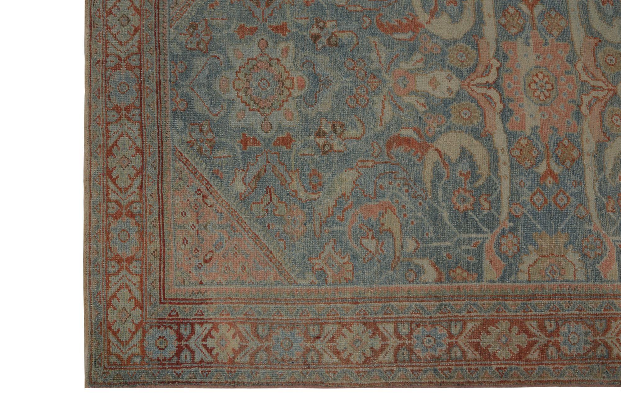 Scopri l'eleganza dei tappeti persiani Mahal, caratterizzati da tappeti d'area del 1910. Progettato con lana e BluePinkRed, questo design esclusivo è perfetto per valorizzare il tuo spazio.