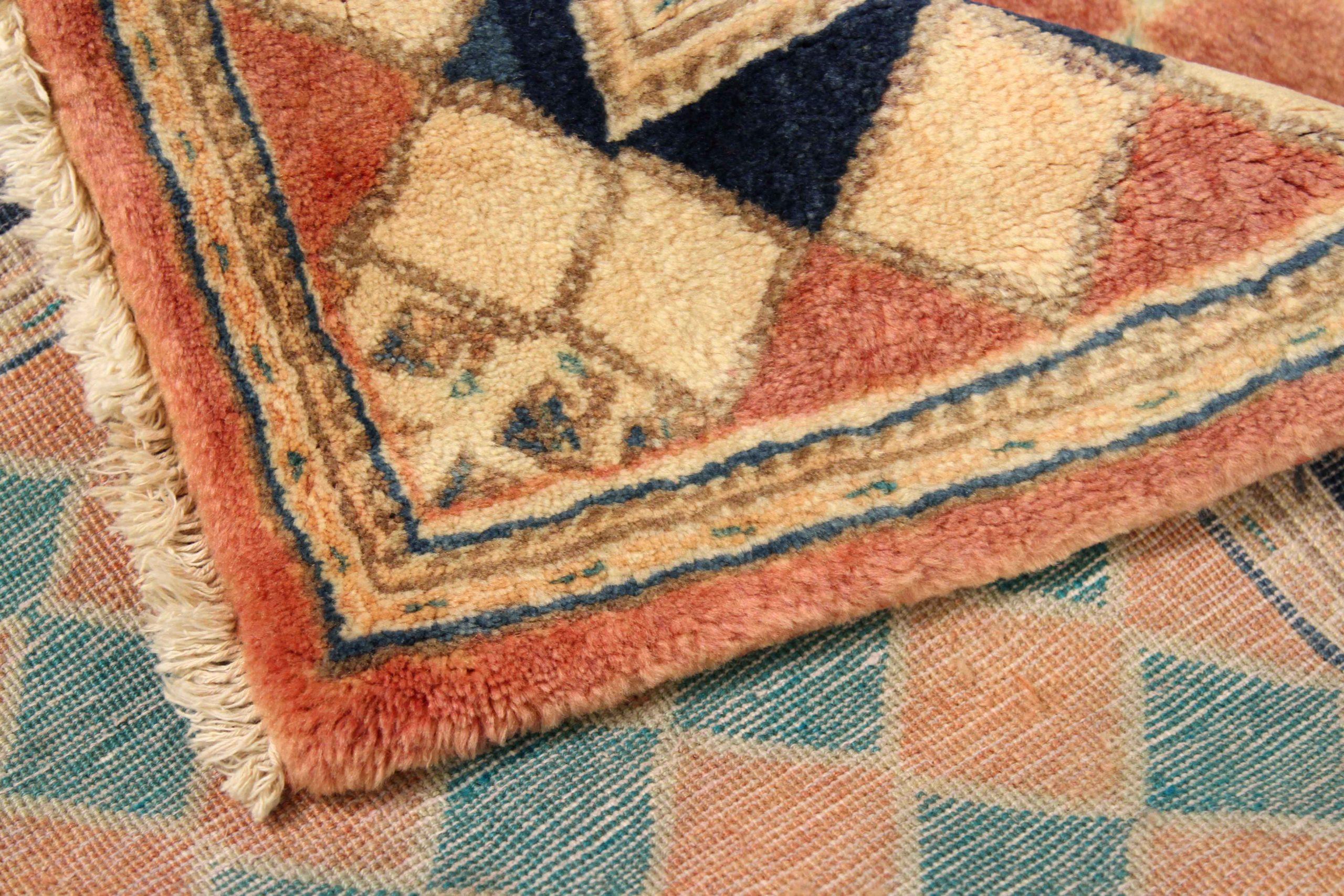 Asian Persian Mahal Small Rug - Wool Green Ivory Navy Blue Pink - 75122 For Sale