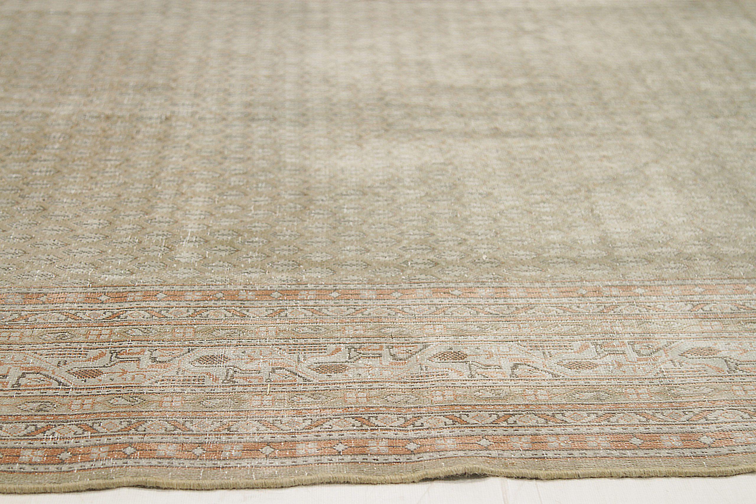 Persian Mahal Small Rug - Wool Ivory Pink Taupe Design - 92553 In Excellent Condition For Sale In Dallas, TX