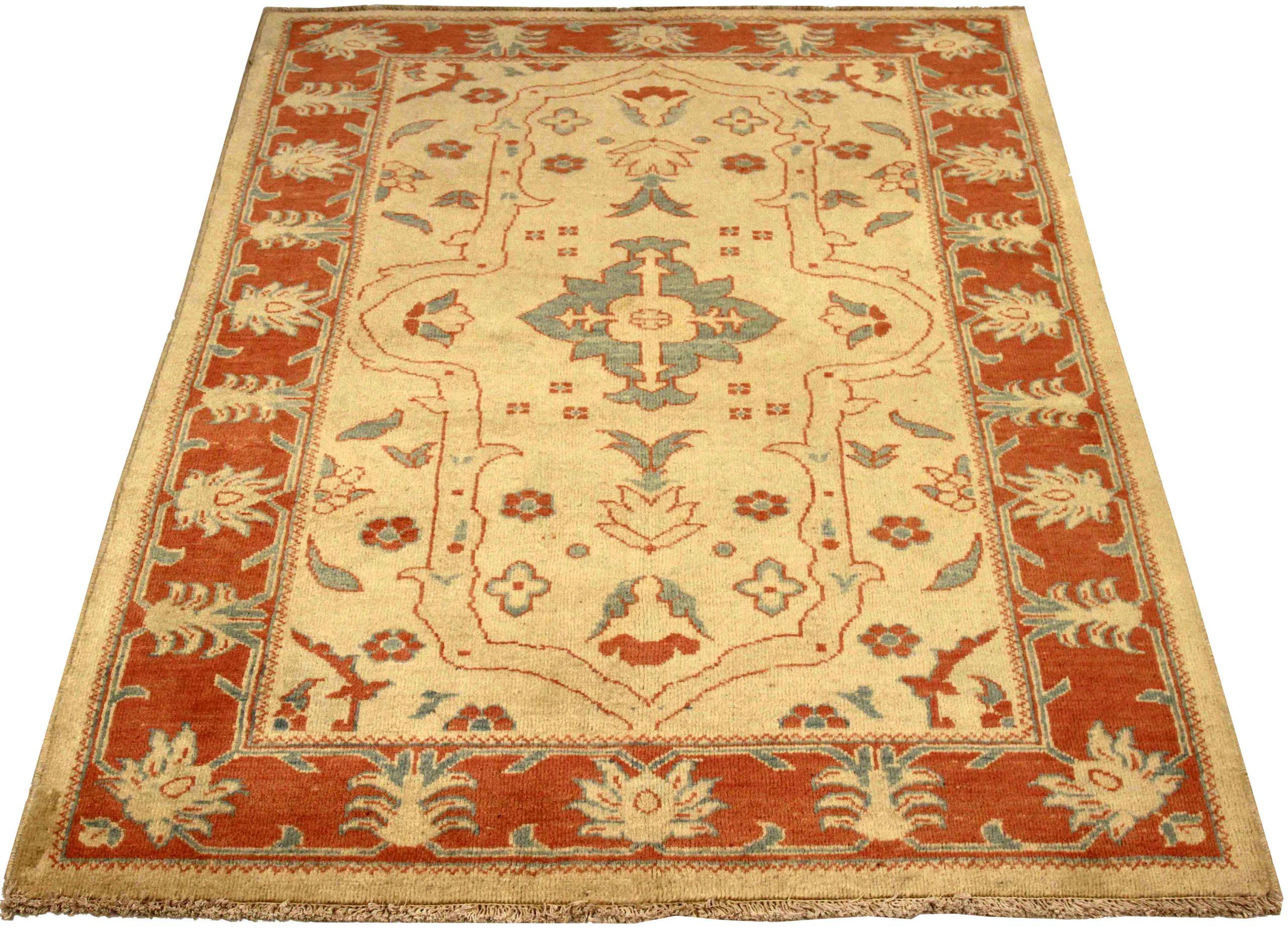 Entdecken Sie die Eleganz des persischen Mahal mit dem kleinen Teppich CIRCA 1910. Dieses exklusive Design aus Wolle und Blau-Elfenbein-Rot ist perfekt, um Ihren Raum zu verschönern.