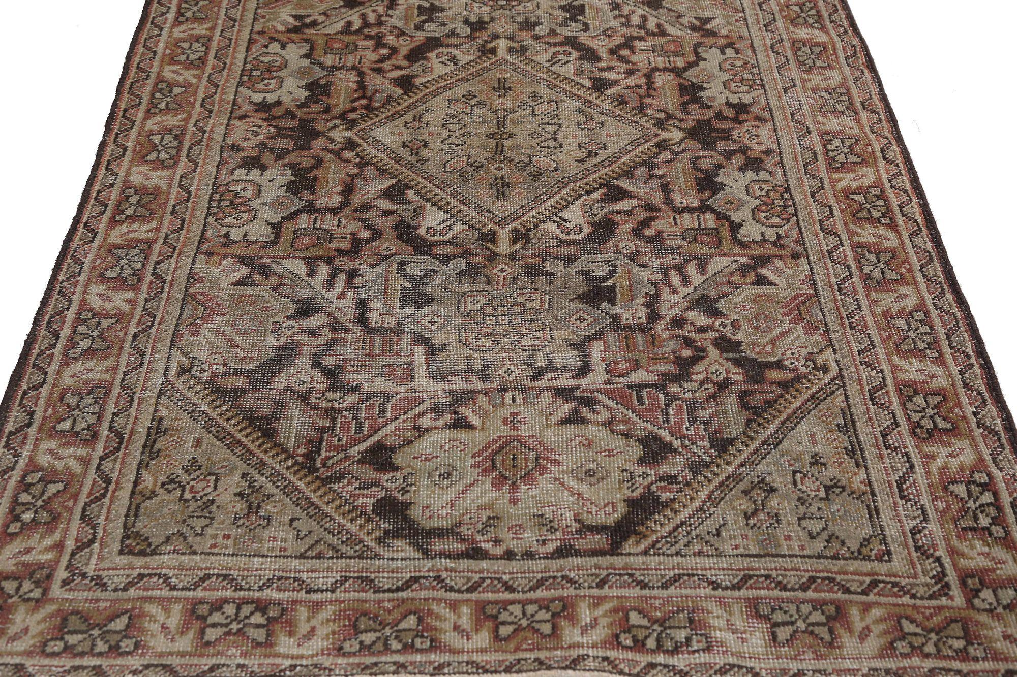 Tappeto Persiano Mahal Small - Lana Marrone Avorio Rosso Design - 96797 In condizioni ottime in vendita a Dallas, TX