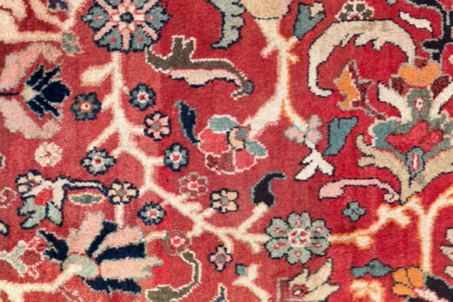 20th Century Antique Persian Small Rug - Mahal Design - Red & Ivory For Sale