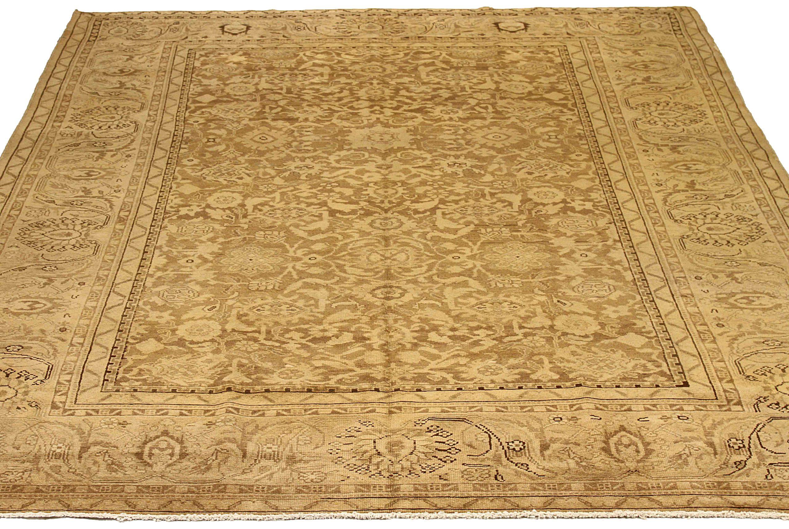 Scopri l'eleganza dei Malayer persiani con i tappeti d'area CIRCA 1880. Progettato con una meticolosa attenzione ai dettagli, questo design esclusivo è perfetto per valorizzare il tuo spazio.