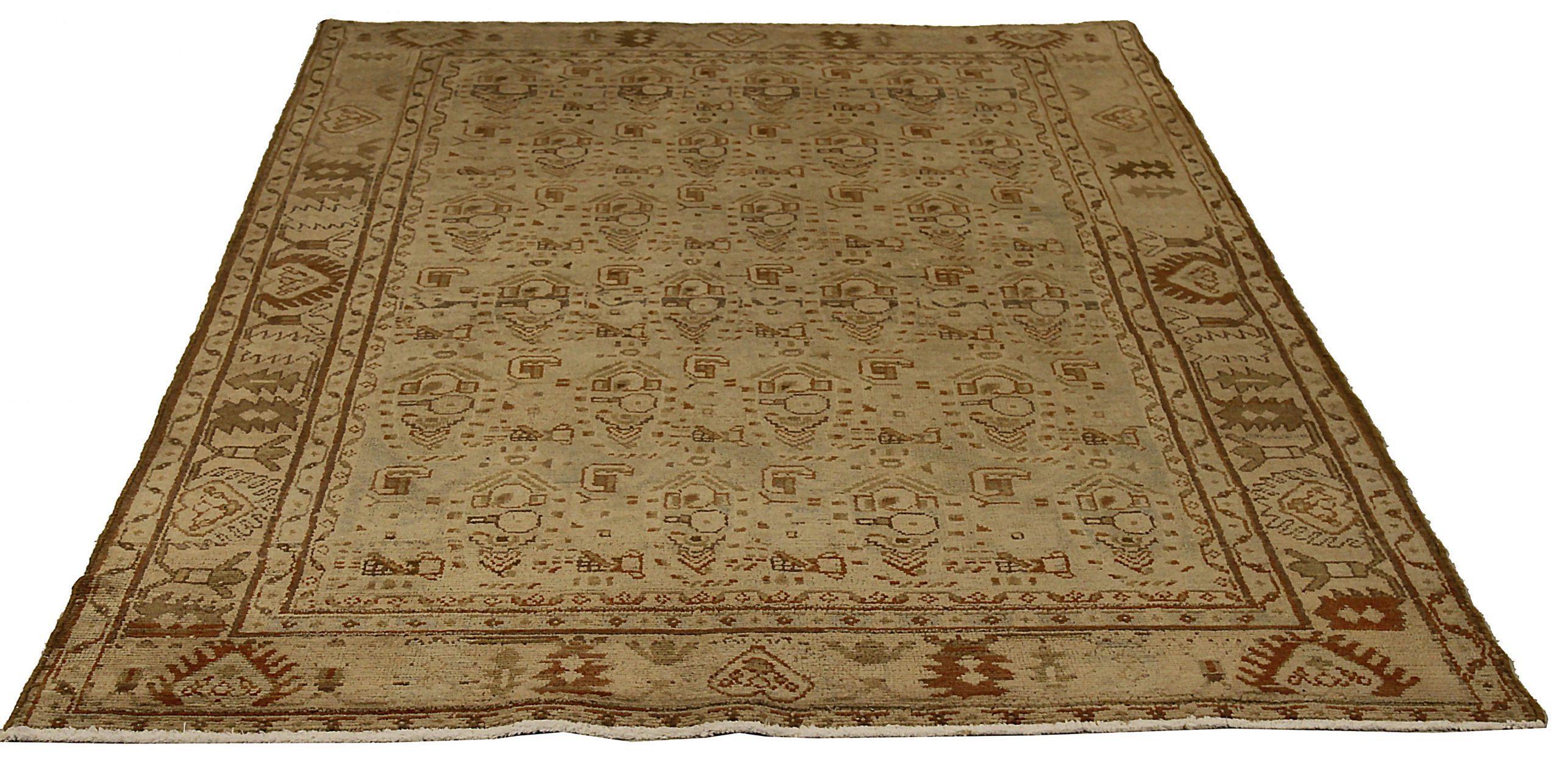 Descubre la elegancia de las alfombras persas Malayer de Circa 1880. Diseñado con meticulosa atención al detalle, este diseño exclusivo es perfecto para realzar tu espacio.