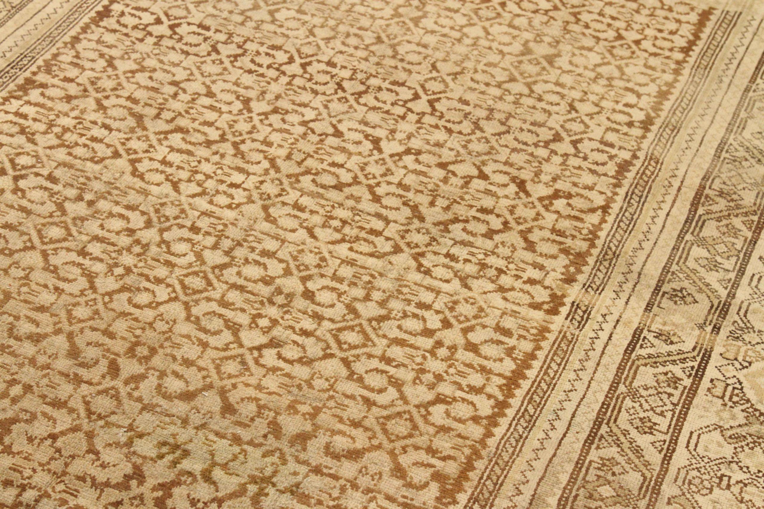Asian Persian Malayer Area Rugs - Wool Brown Ivory Design - 75547 For Sale