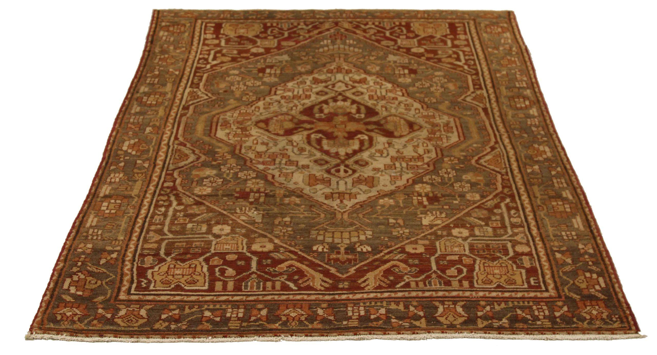 Descubre la elegancia de las alfombras persas Malayer. Diseñado con meticulosa atención al detalle, este diseño exclusivo es perfecto para realzar tu espacio.