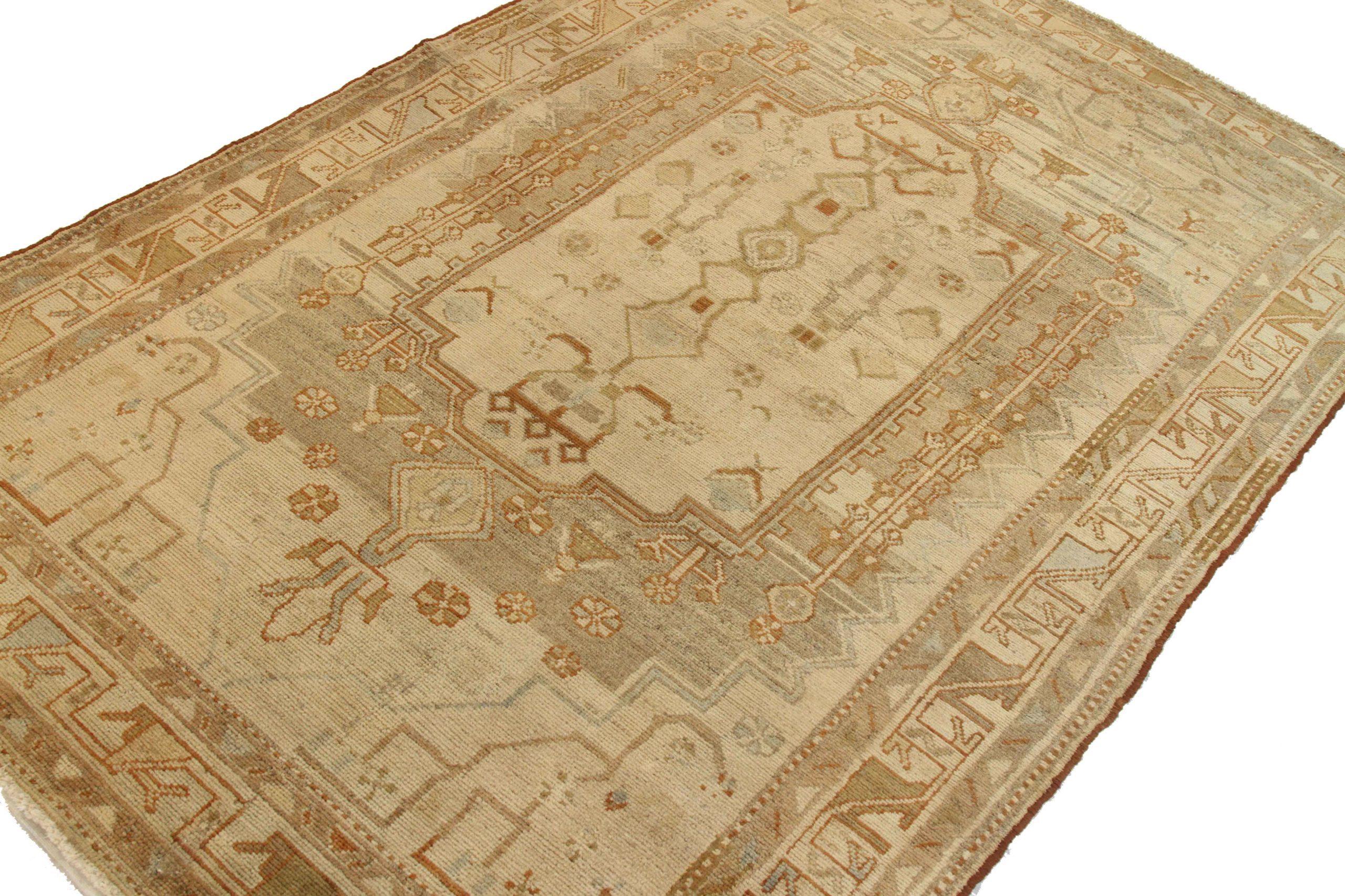 Persische Malayer-Teppiche - 51888 (Asiatisch) im Angebot