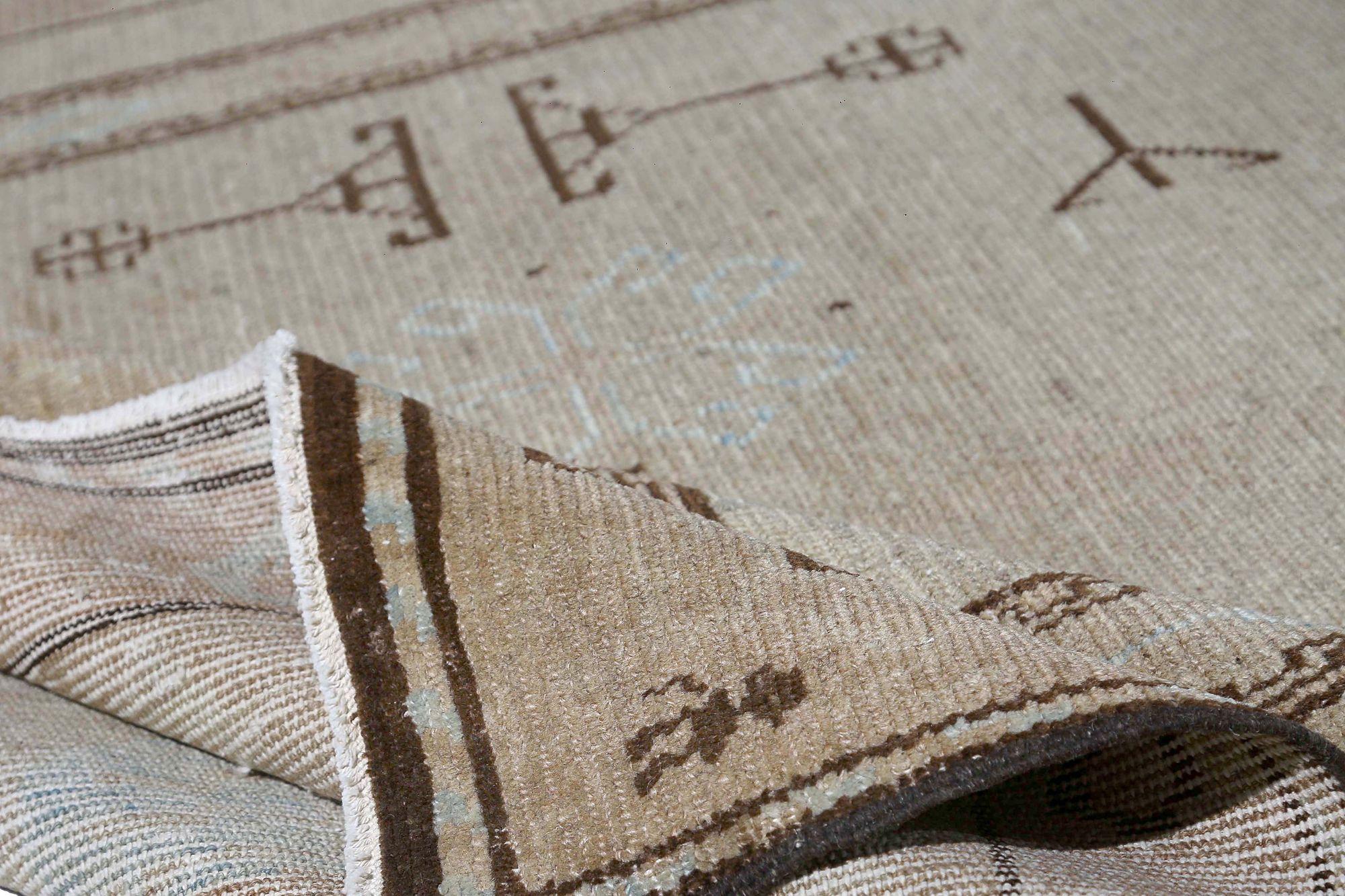 Scopri l'eleganza dei Malayer persiani con i tappeti d'area CIRCA 1880. Progettato con lana e IvoryTaupe, questo design esclusivo è perfetto per valorizzare il tuo spazio.