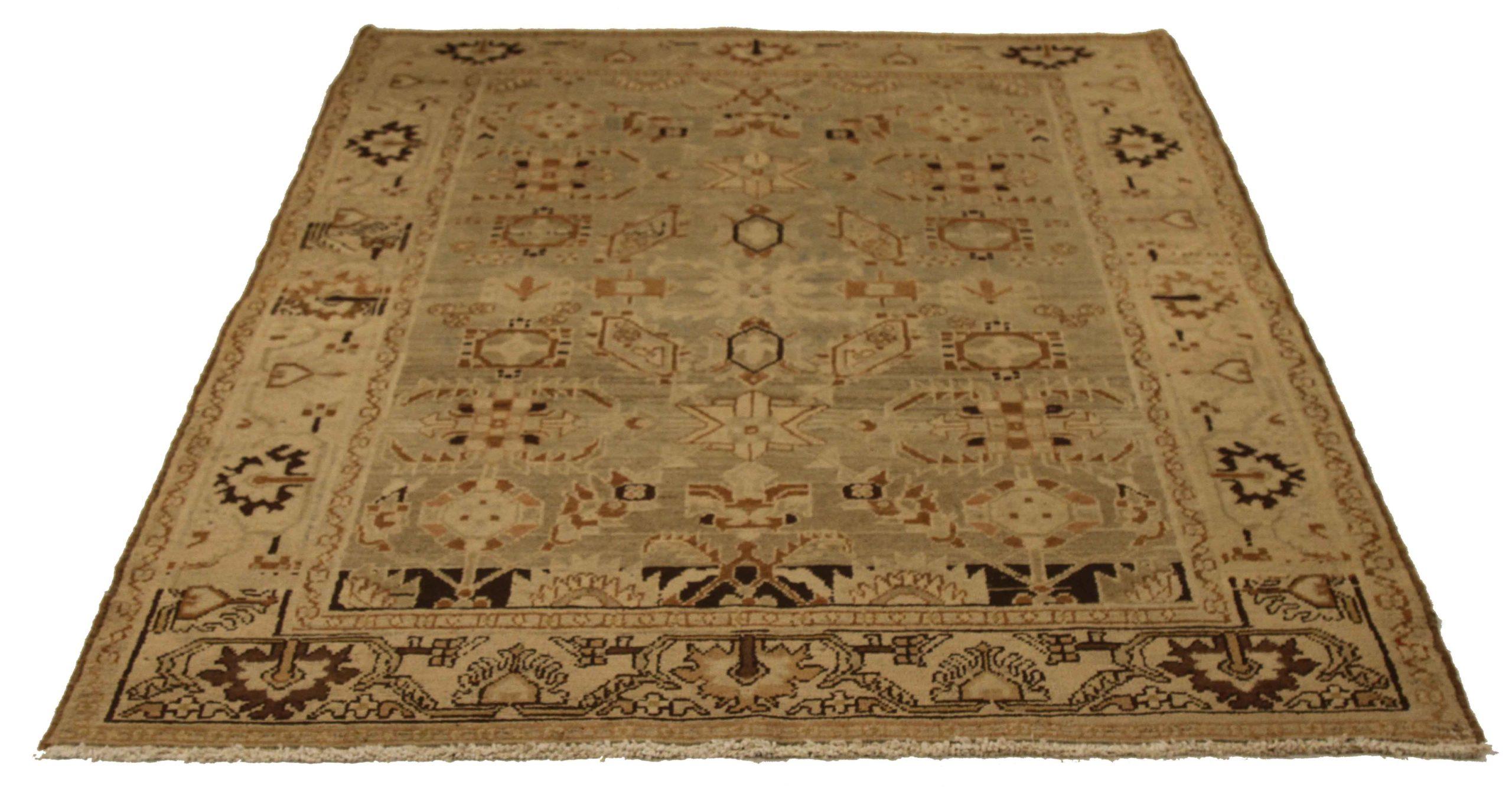 Discover the elegance of Persian Malayer featuring beautiful craftsmanship in Circa 1880. Designed with meticulous attention to detail, this exclusive design is perfect for enhancing your space.