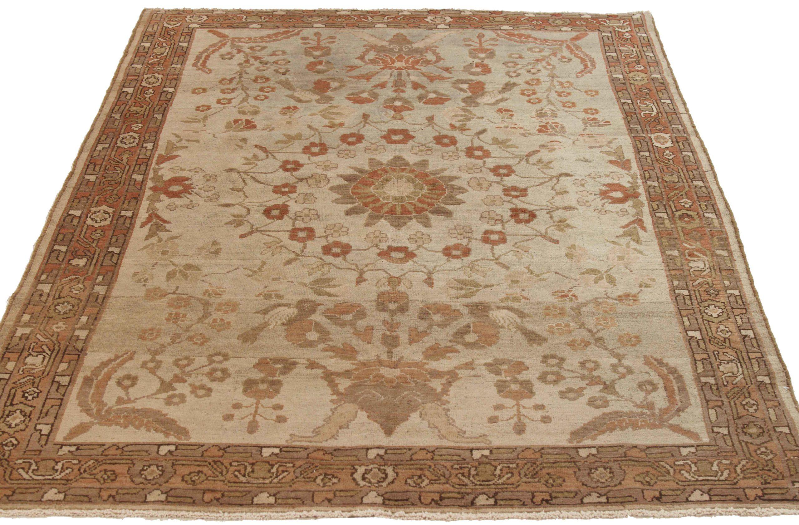 Descubre la elegancia del Malayer persa con su bella artesanía. Diseñado con meticulosa atención al detalle, este diseño exclusivo es perfecto para realzar tu espacio.