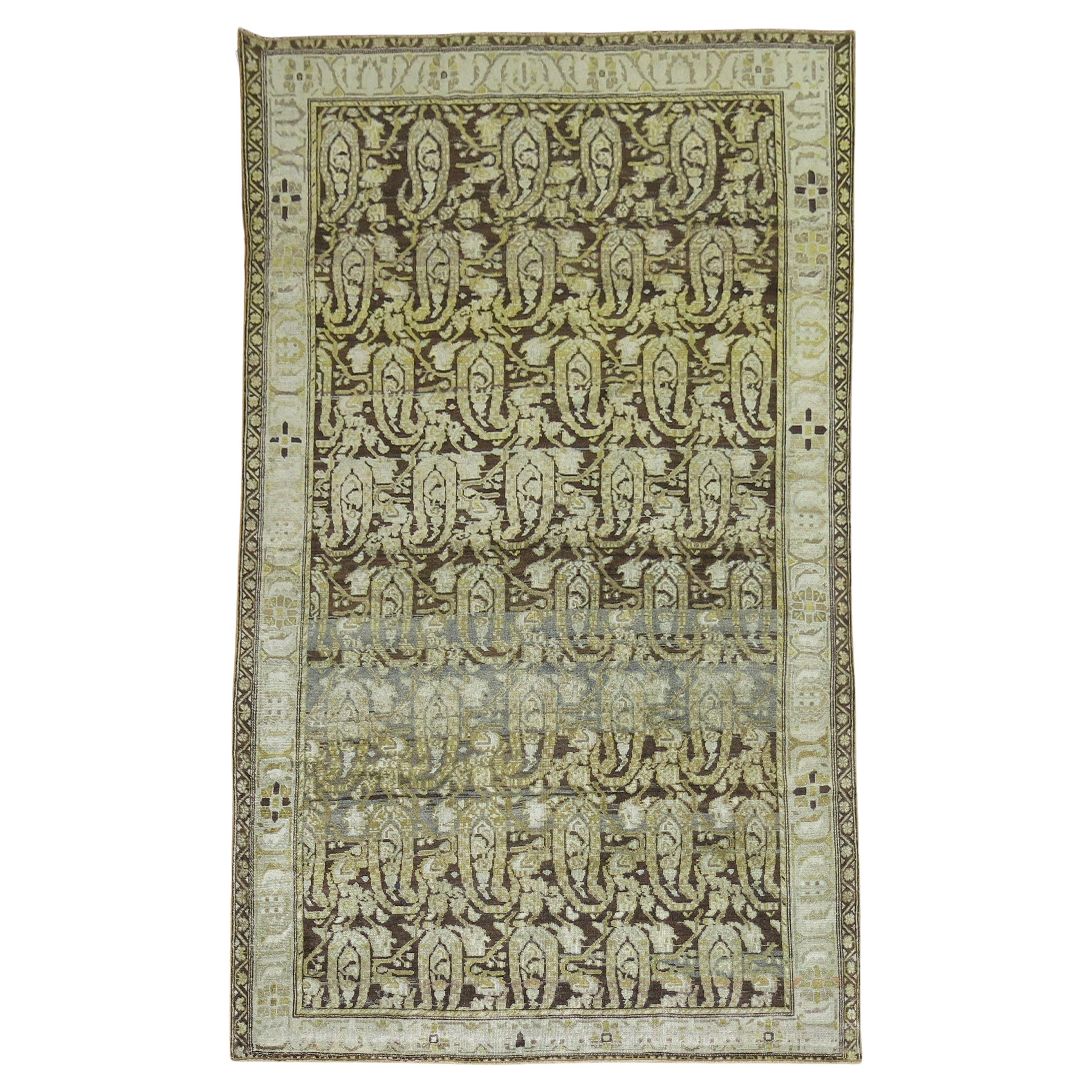 Malayer-Teppich aus persischem Holz im Angebot