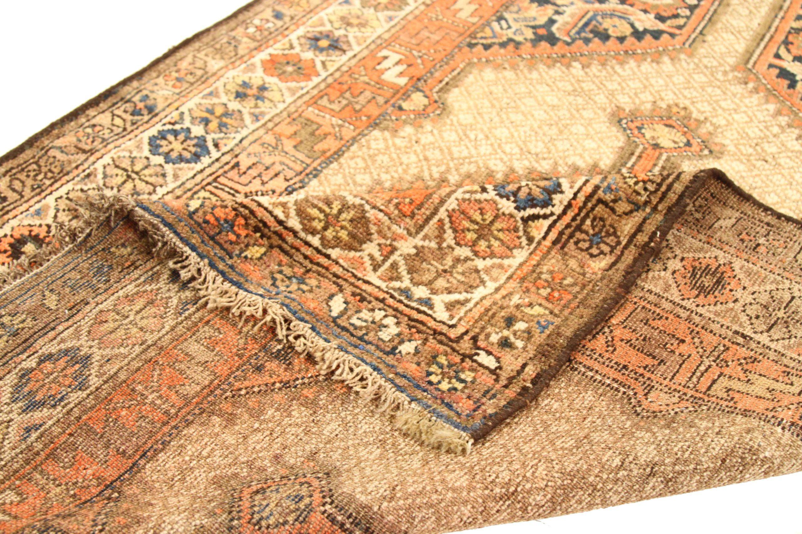 Persian Malayer Runner Rug - 10362 In Excellent Condition For Sale In Dallas, TX