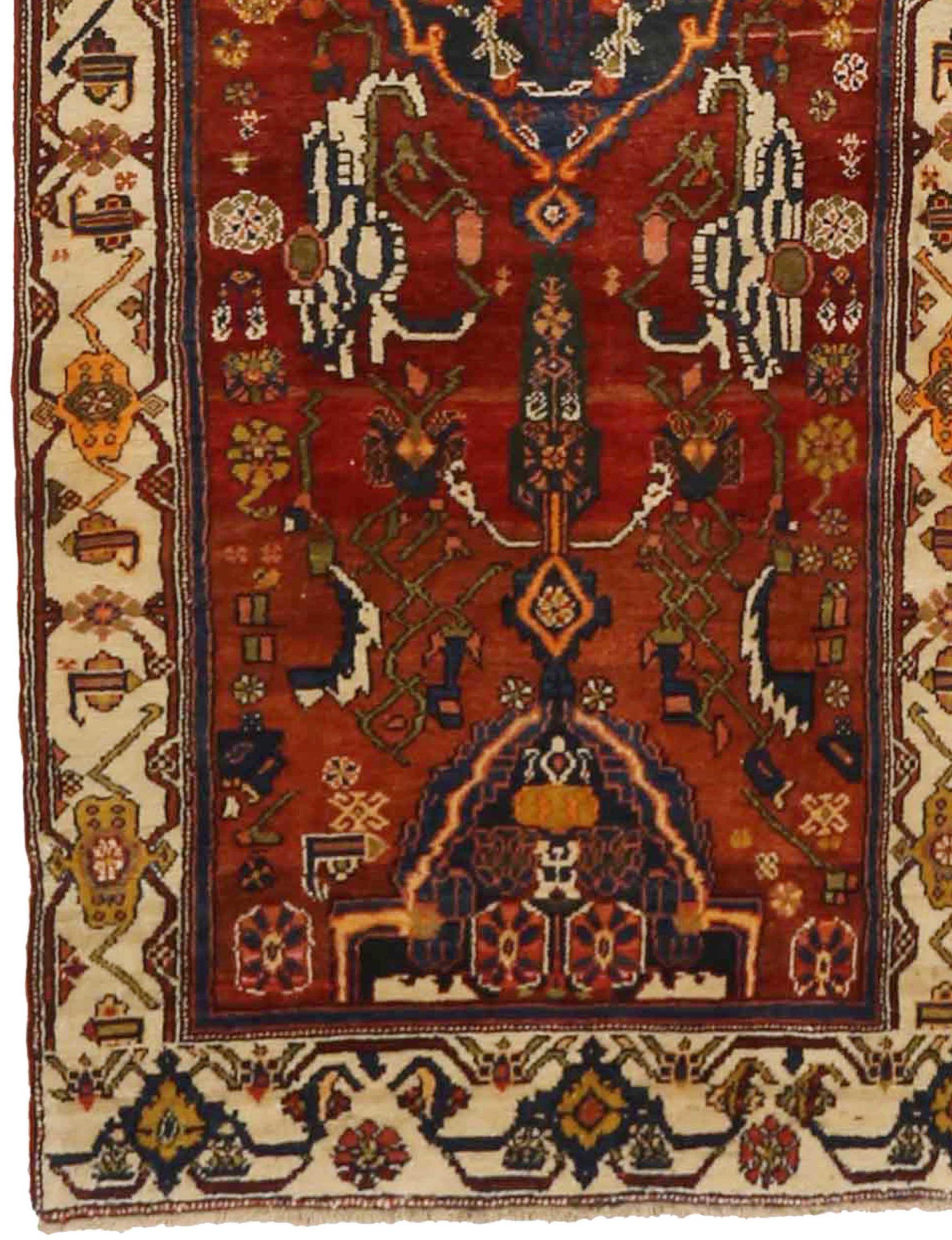 Persischer Malayer-Läufer aus Wolle in Elfenbein, Marineblau, Blau und Rot, 72918 (Asiatisch) im Angebot