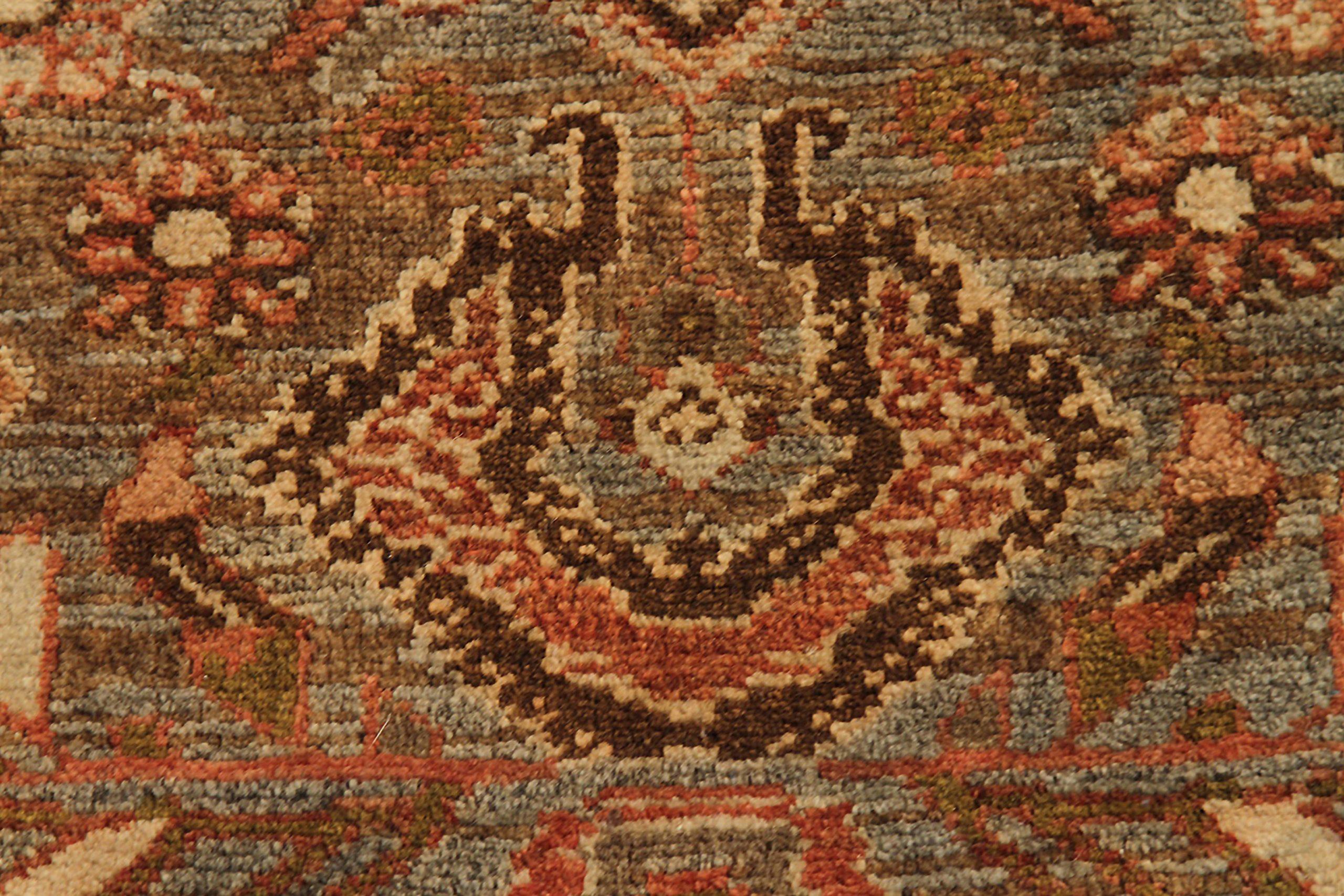 Scopri l'eleganza del tappeto persiano Malayer. Progettato con una meticolosa attenzione ai dettagli, questo design esclusivo è perfetto per valorizzare il tuo spazio.