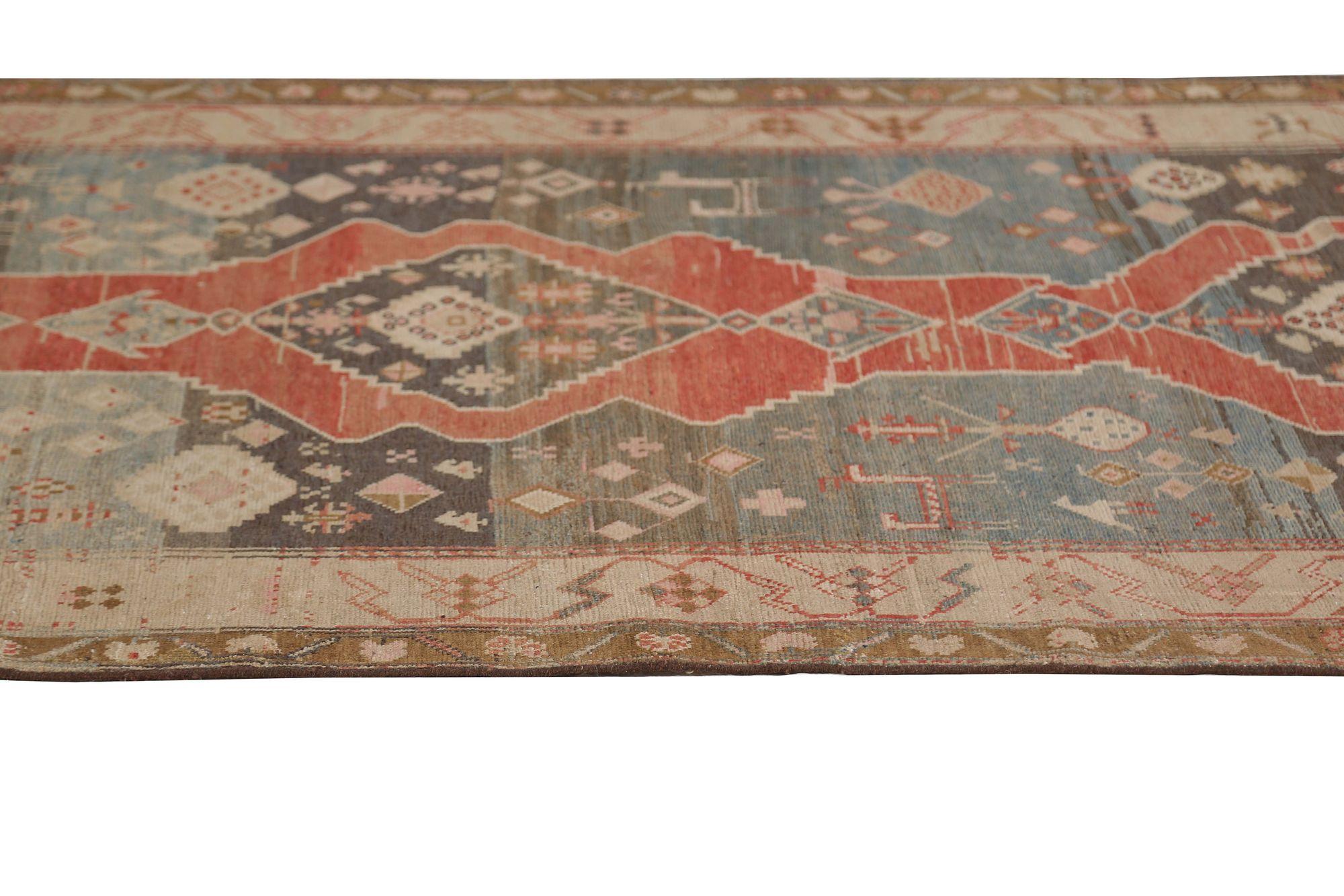 Persian Malayer Runner Rug - Wool Blue Brown Ivory Red Design - 97973 In Excellent Condition For Sale In Dallas, TX