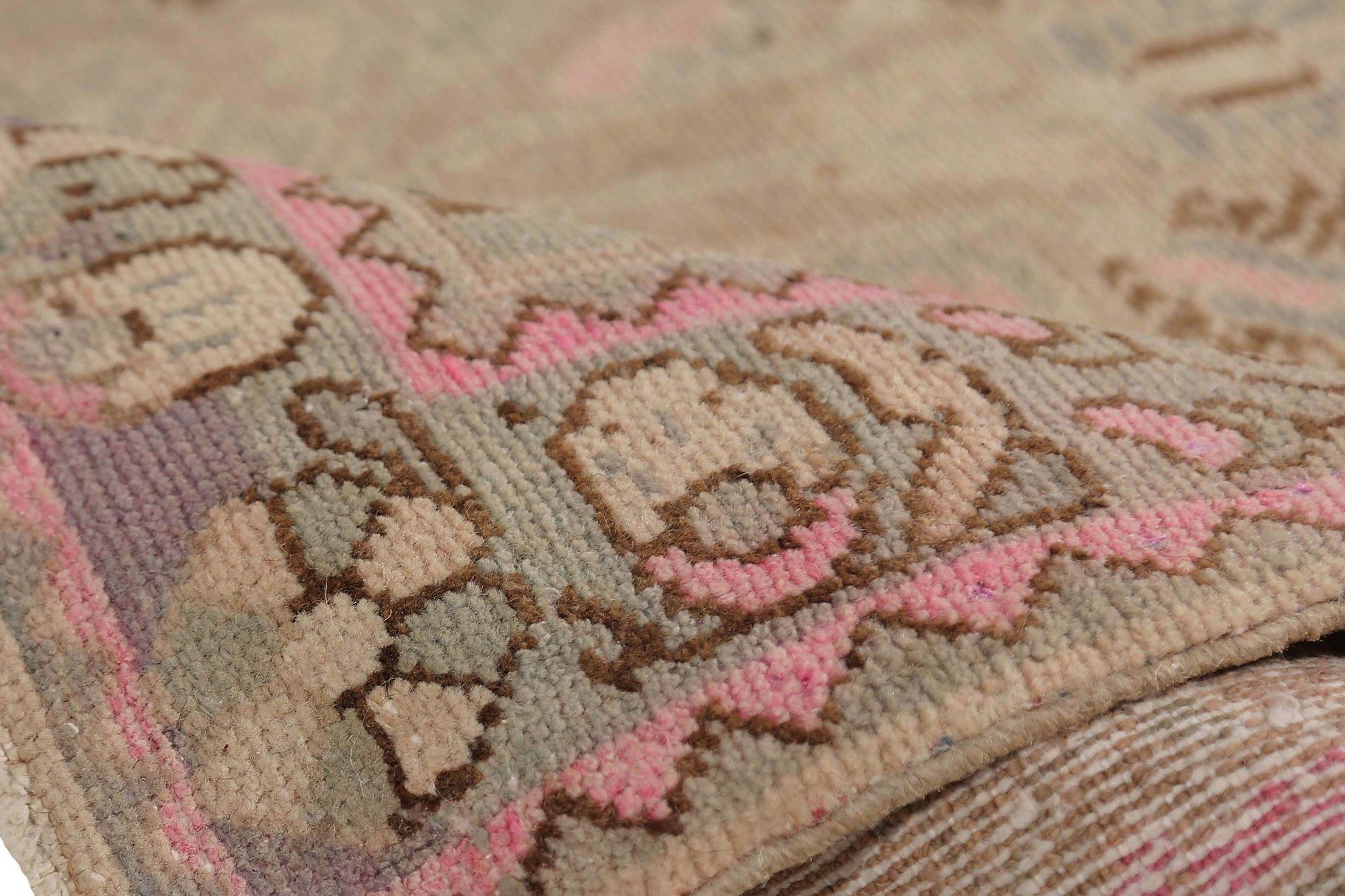 Persischer Malayer-Läufer aus Wolle in Elfenbein, Hellblau und Rosa - 97735 (Irakisch) im Angebot