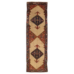 Persischer Malayer-Läufer aus Wolle in Elfenbein, Marineblau, Blau und Rot, Design - 75372