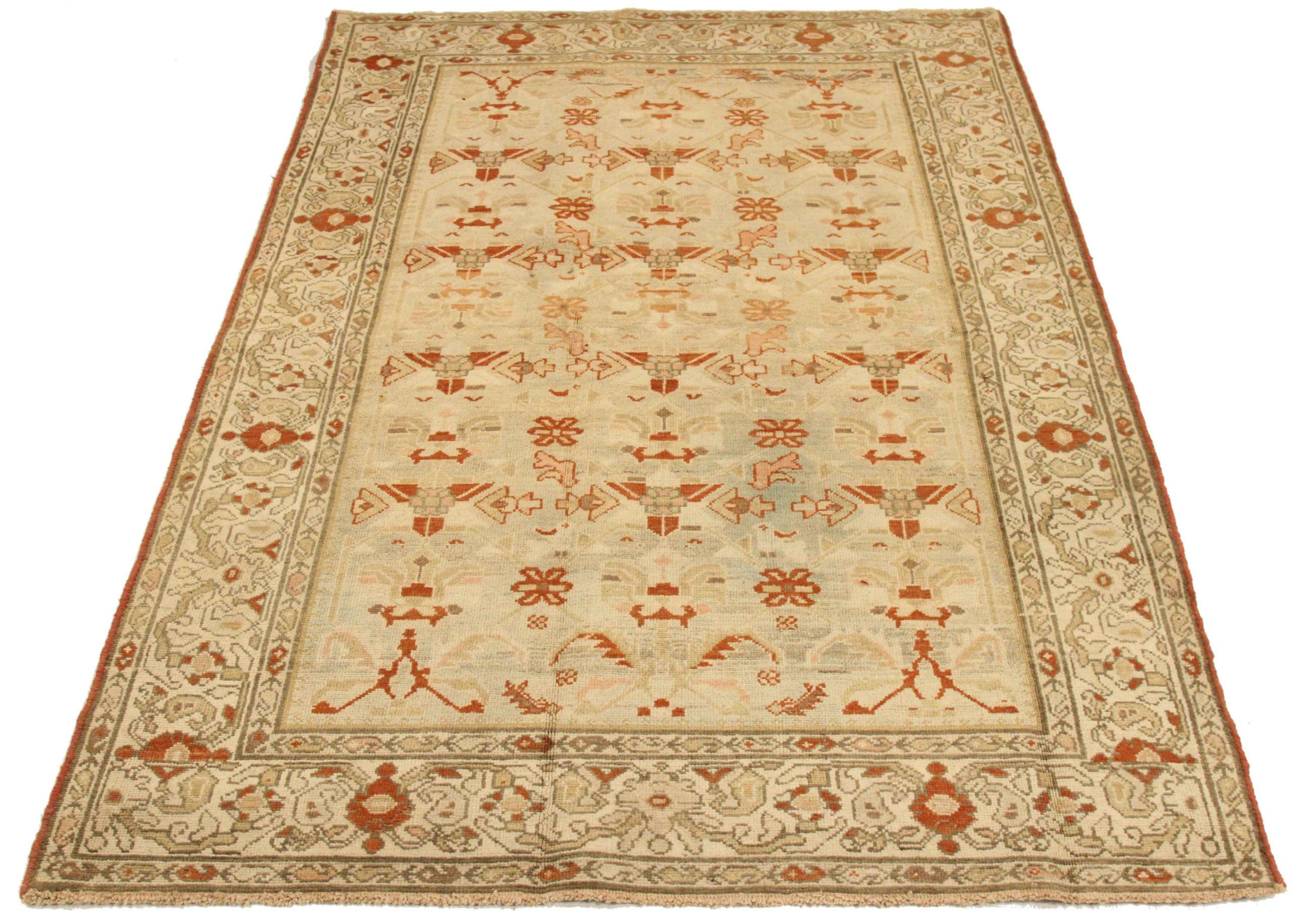 Entdecken Sie die Eleganz des persischen Malayers mit dem kleinen Teppich von CIRCA 1880. Dieses exklusive Design aus Wolle und Braun-Elfenbein-Rot ist perfekt, um Ihren Raum zu verschönern.