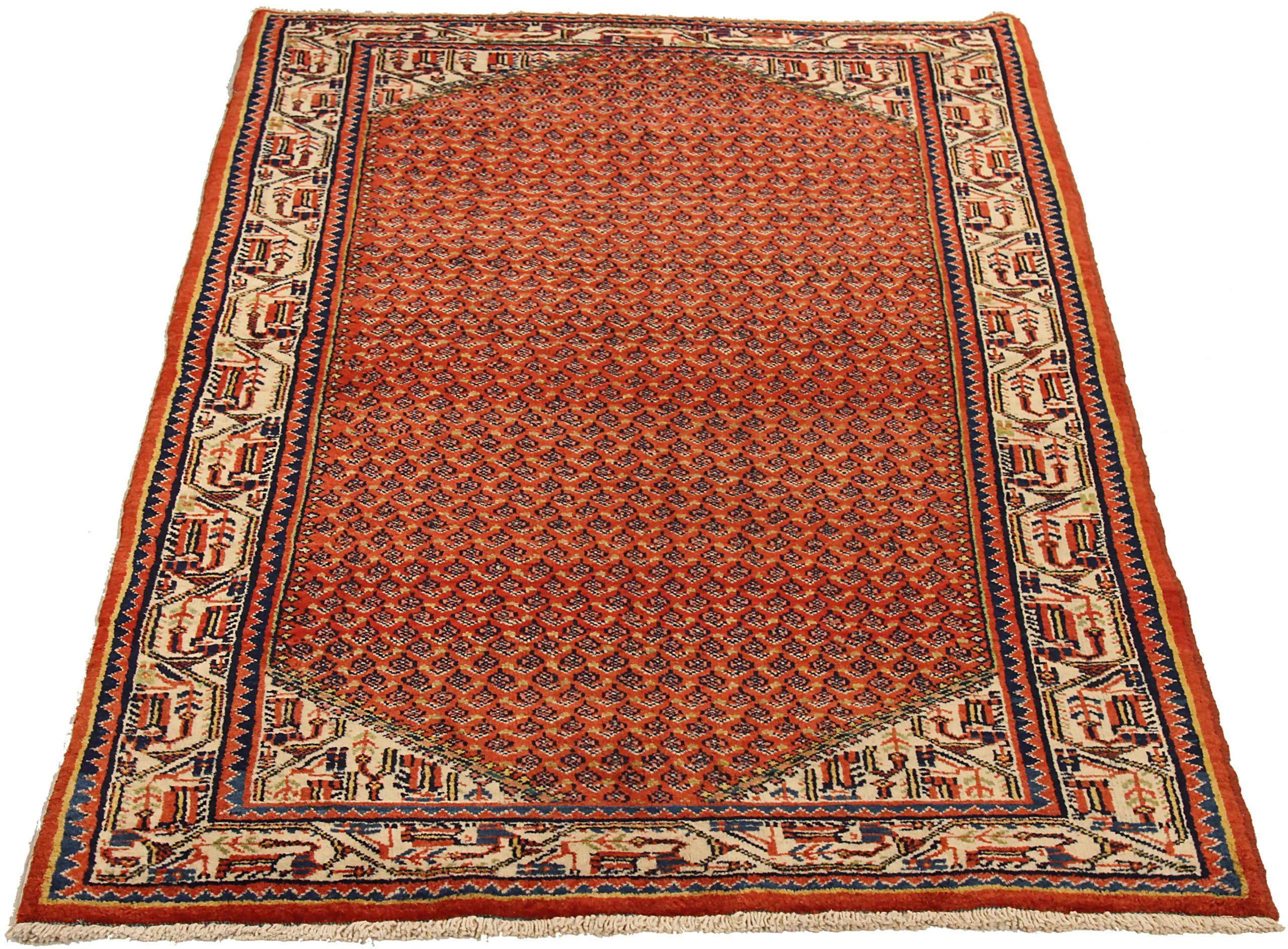 Découvrez l'élégance du petit tapis persan Malayer datant de 1880. Conçu avec de la laine et de l'ivoire bleu marine, ce design exclusif est parfait pour mettre en valeur votre espace.