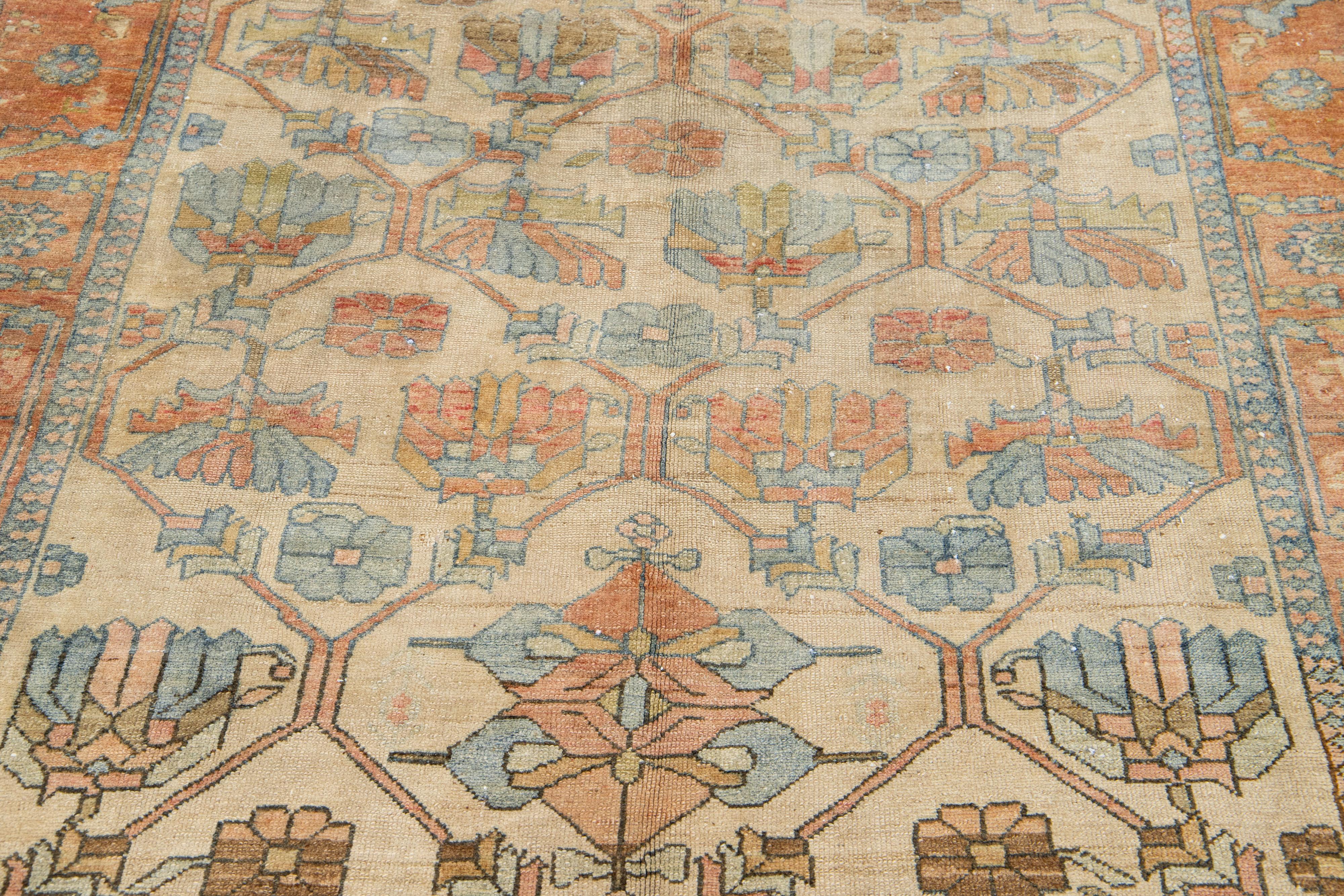 Persian Malayer Tan Wool Rug From the 1910s with Geometric Pattern For Sale 1