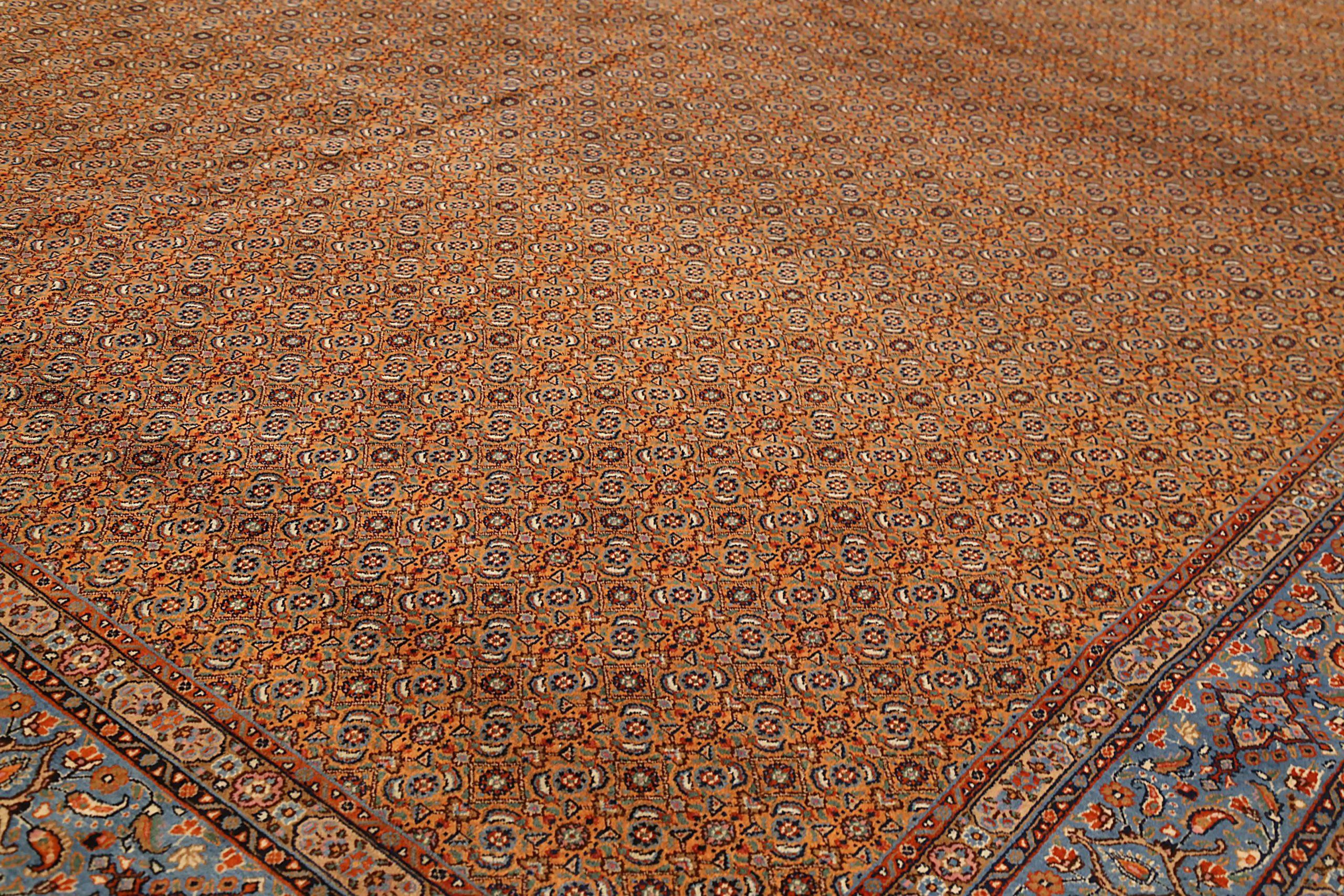 Asian Persian Mashad Area Rugs - Wool Blue Ivory Red 73539 For Sale