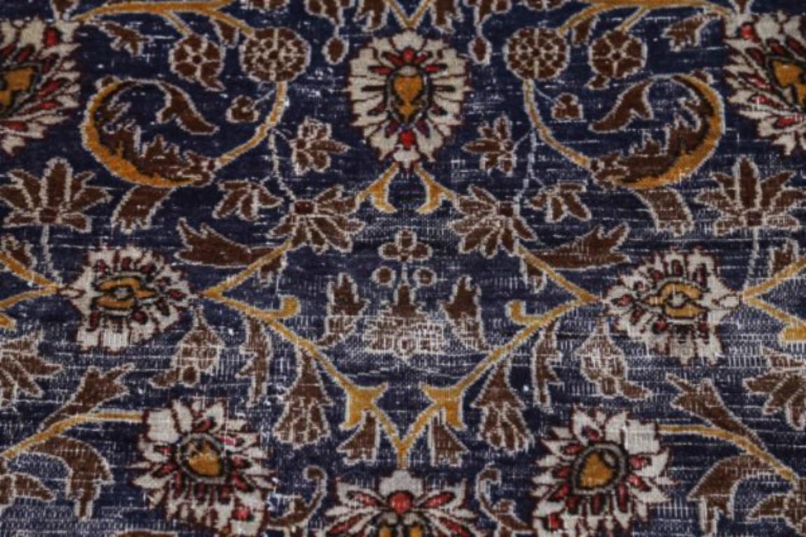 20ième siècle Tapis persan Mashad Circa 1910 - Laine Bleu Ivoire Bleu marine Design/One - 91636 en vente