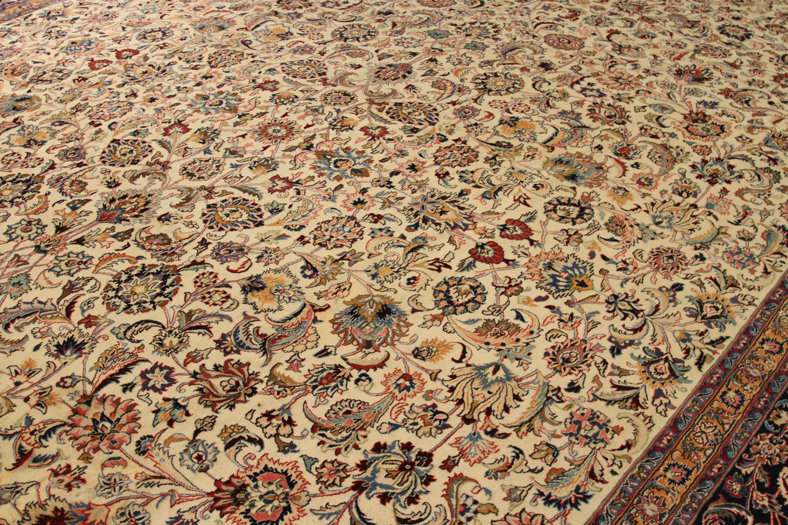 Persischer Mashad Over Size-Teppich Circa 1910 - Wolle Elfenbein Design - 10624 (Asiatisch) im Angebot
