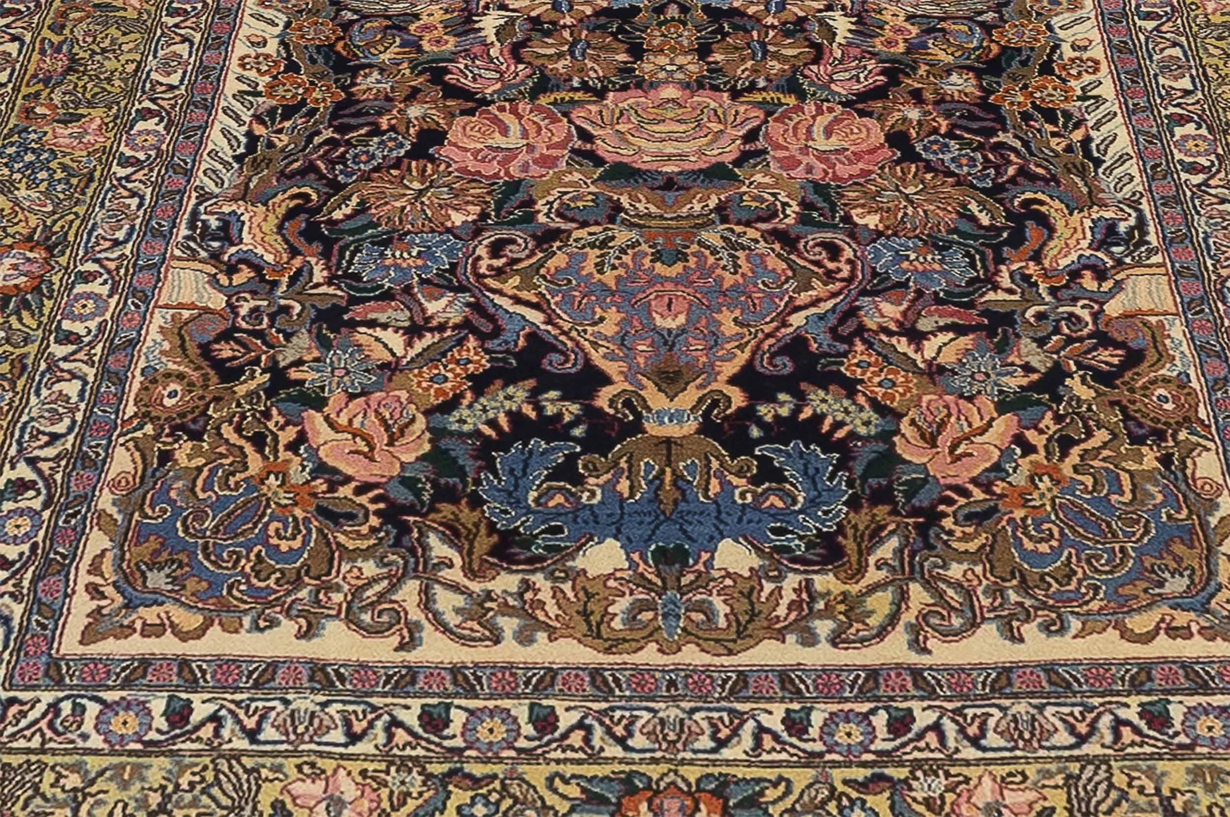 Asiatique Petit tapis persan Mashad vers 1940 - Laine ivoire marine bleu jaune motif bleu-jaune - 10443 en vente