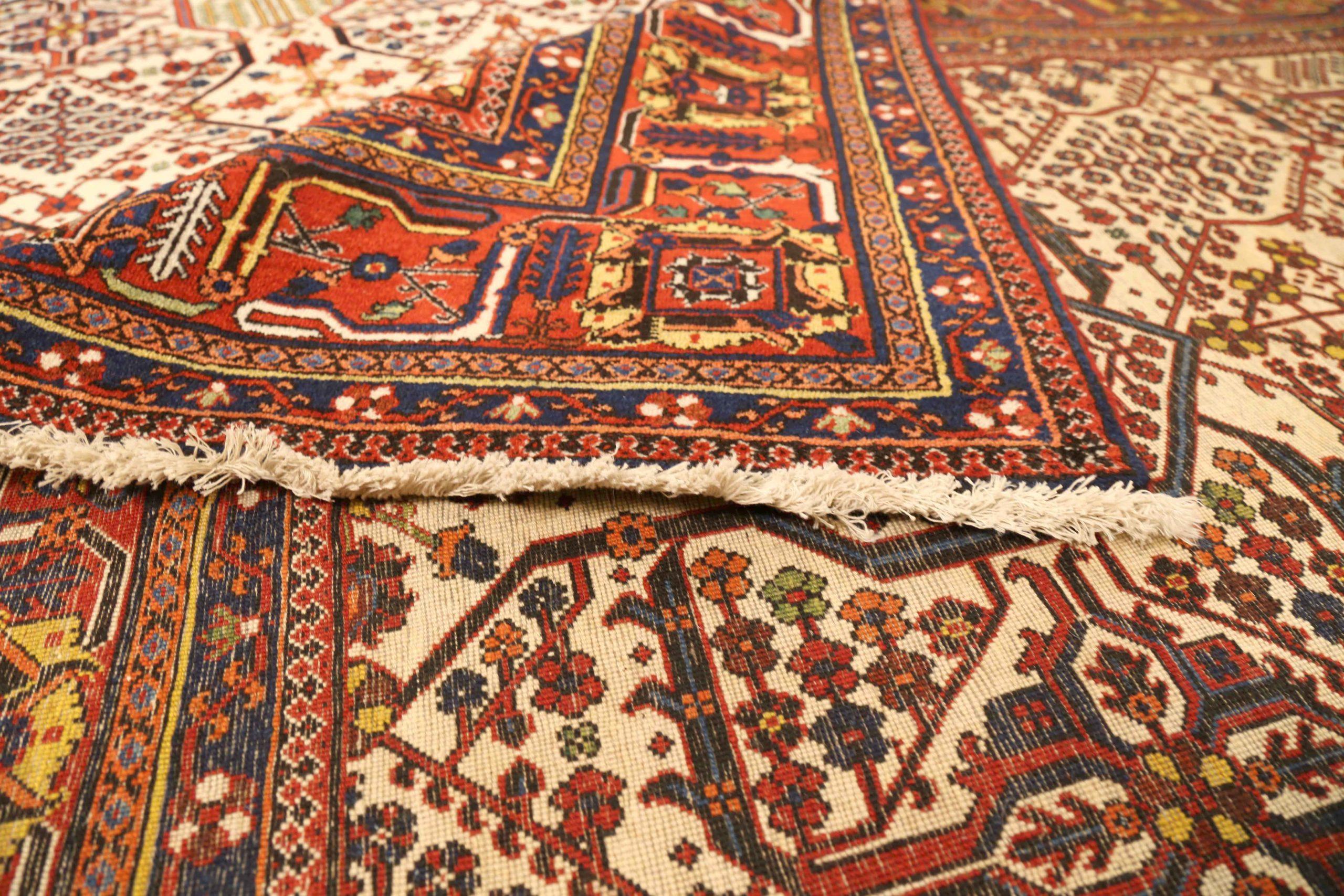 Persian Maymeh Area Rugs Circa 1940 - Wool Ivory Navy Blue Red 73718 In Excellent Condition For Sale In Dallas, TX