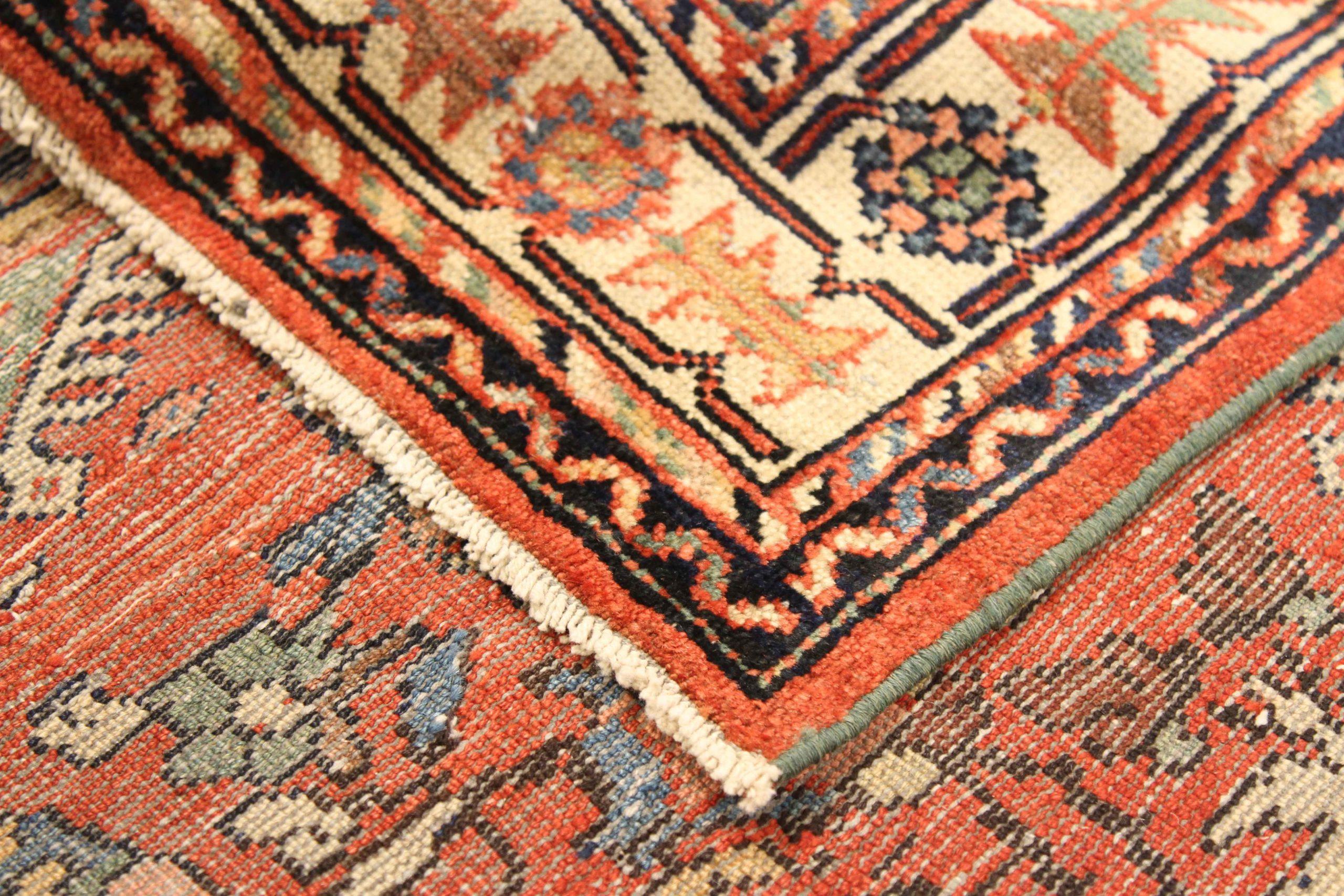 Persischer Meshkabad Kleiner Teppich - Wolle Blau Elfenbein Rot Design - 75485 im Zustand „Hervorragend“ im Angebot in Dallas, TX