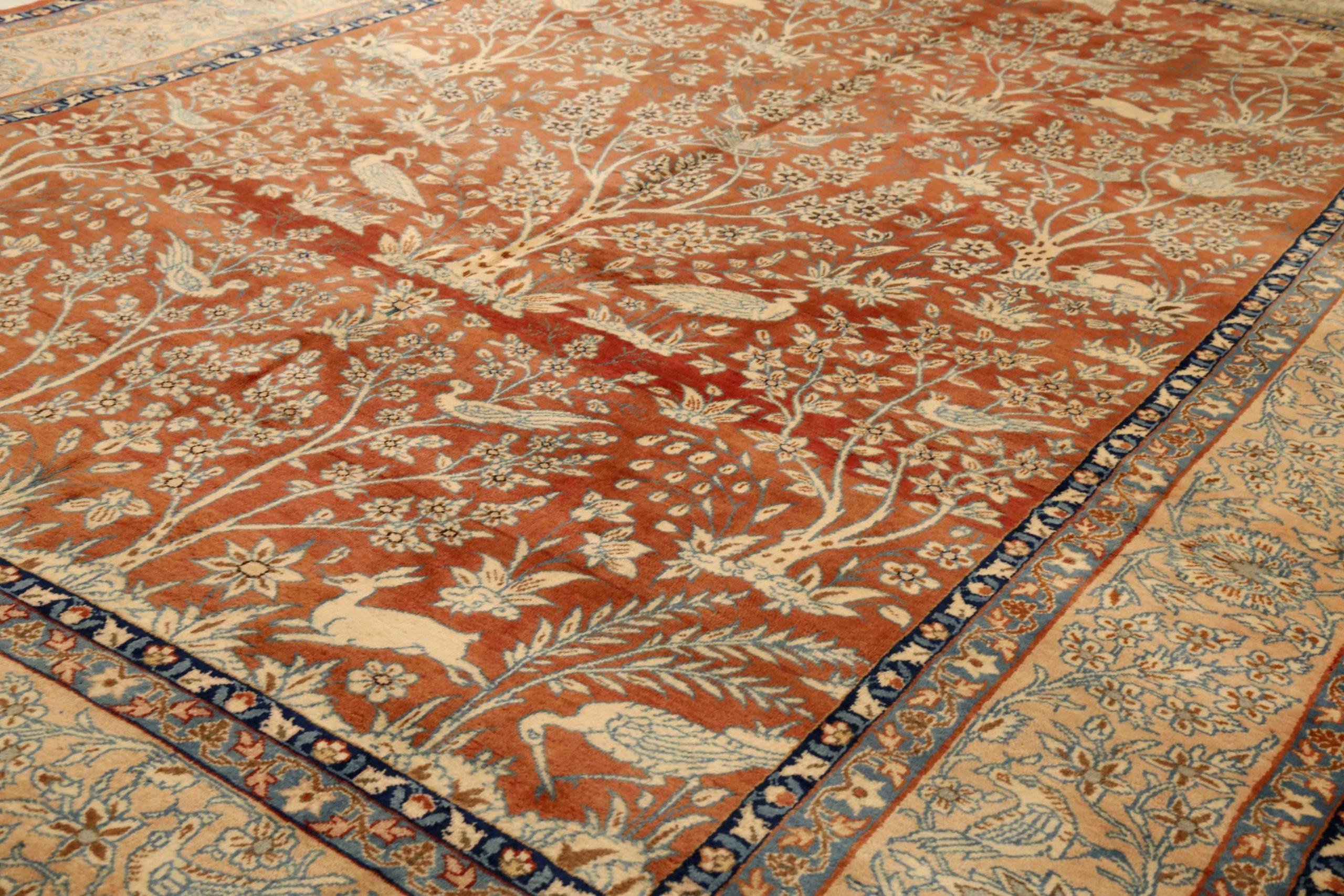 Asian Persian Nahavand Area Rugs Circa 1910 - Wool Ivory Red Design - 75226 For Sale