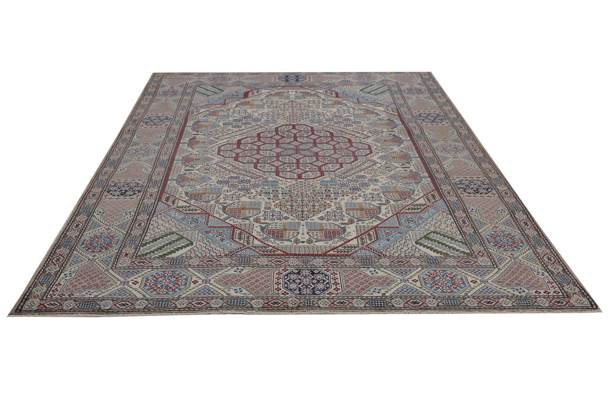 Persische Naien-Teppiche – Wolle, elfenbeinfarbenes Design – 96734 (Irakisch) im Angebot