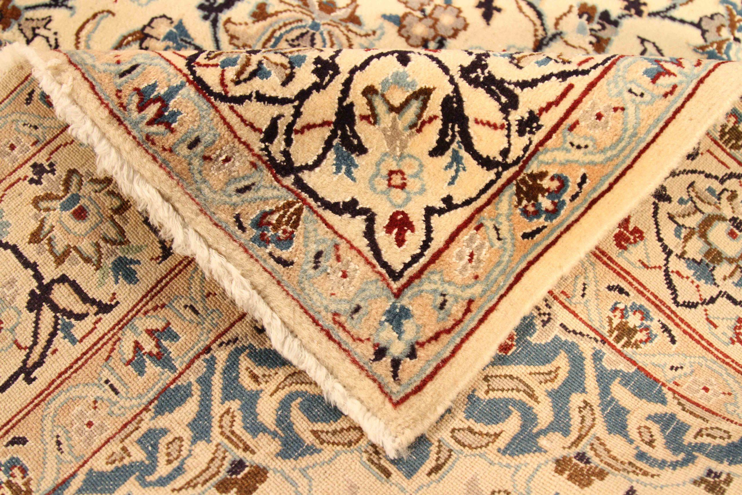 Persian Naien - 70037 In Excellent Condition For Sale In Dallas, TX