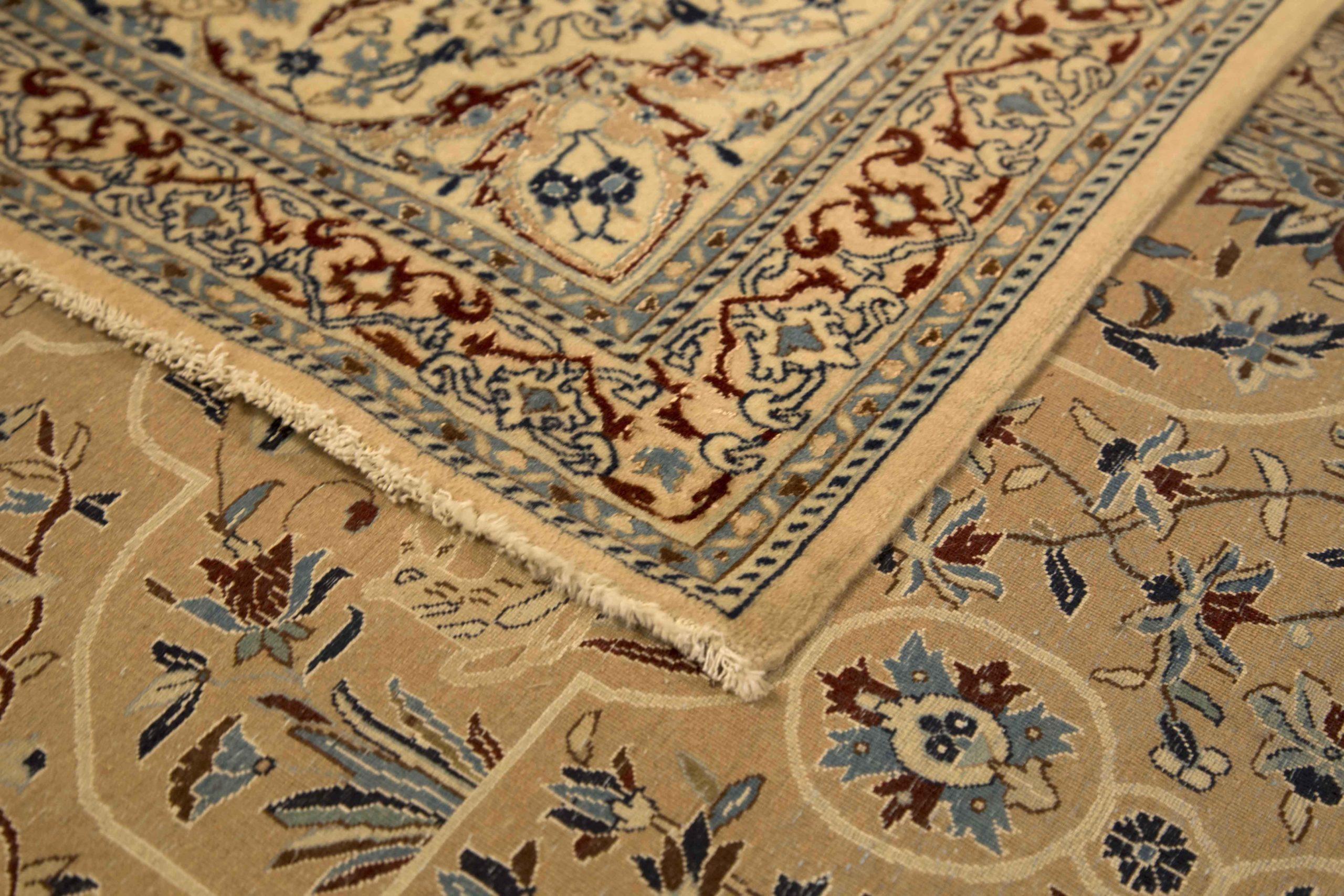 Persischer Naien Kleiner Teppich Circa 1910 - Wolle Blau Elfenbein 73673 (20. Jahrhundert) im Angebot