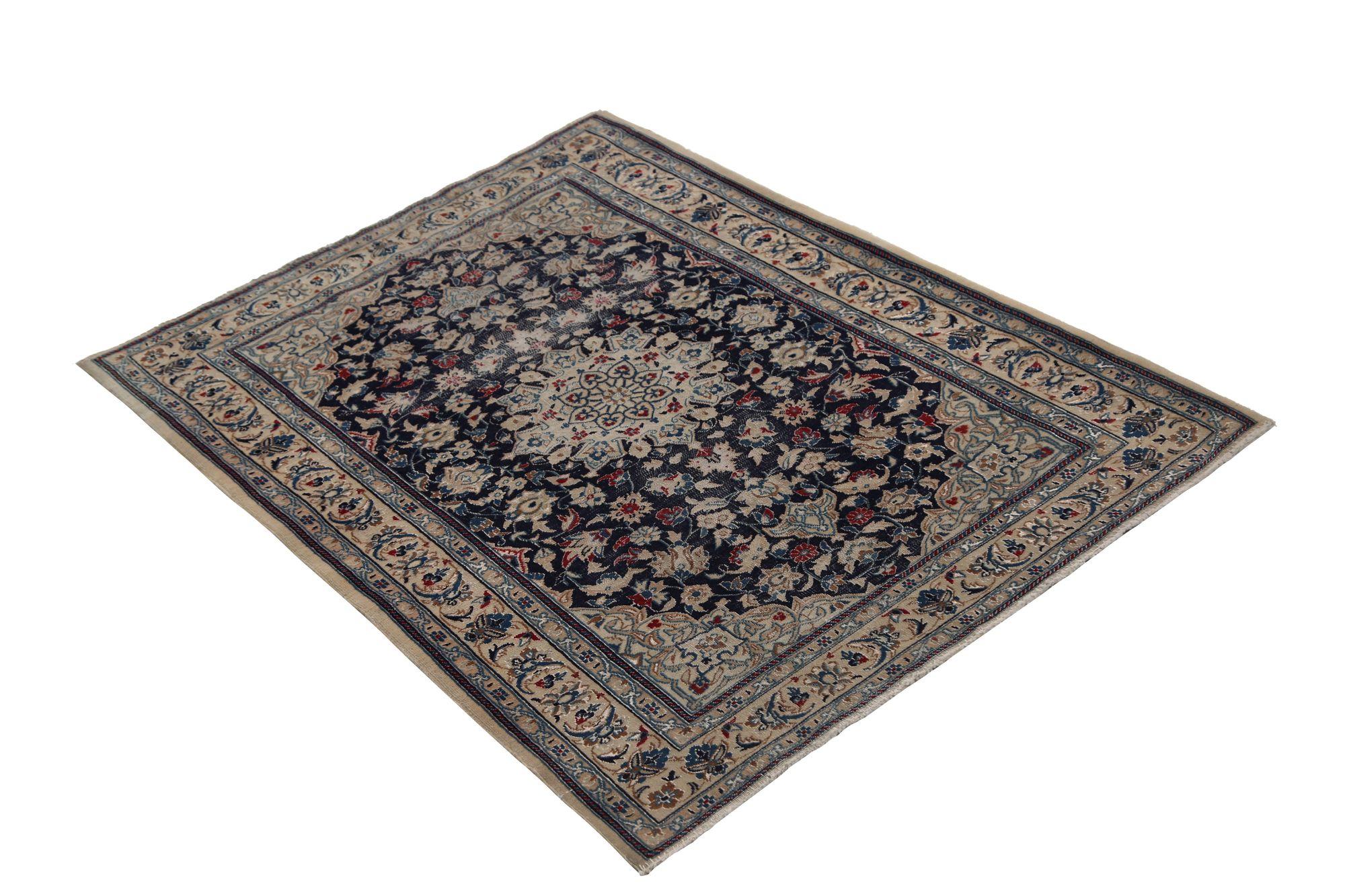 Persischer Naien Kleiner Teppich - Wolle Schwarz Elfenbein Design - 97050 im Zustand „Hervorragend“ im Angebot in Dallas, TX