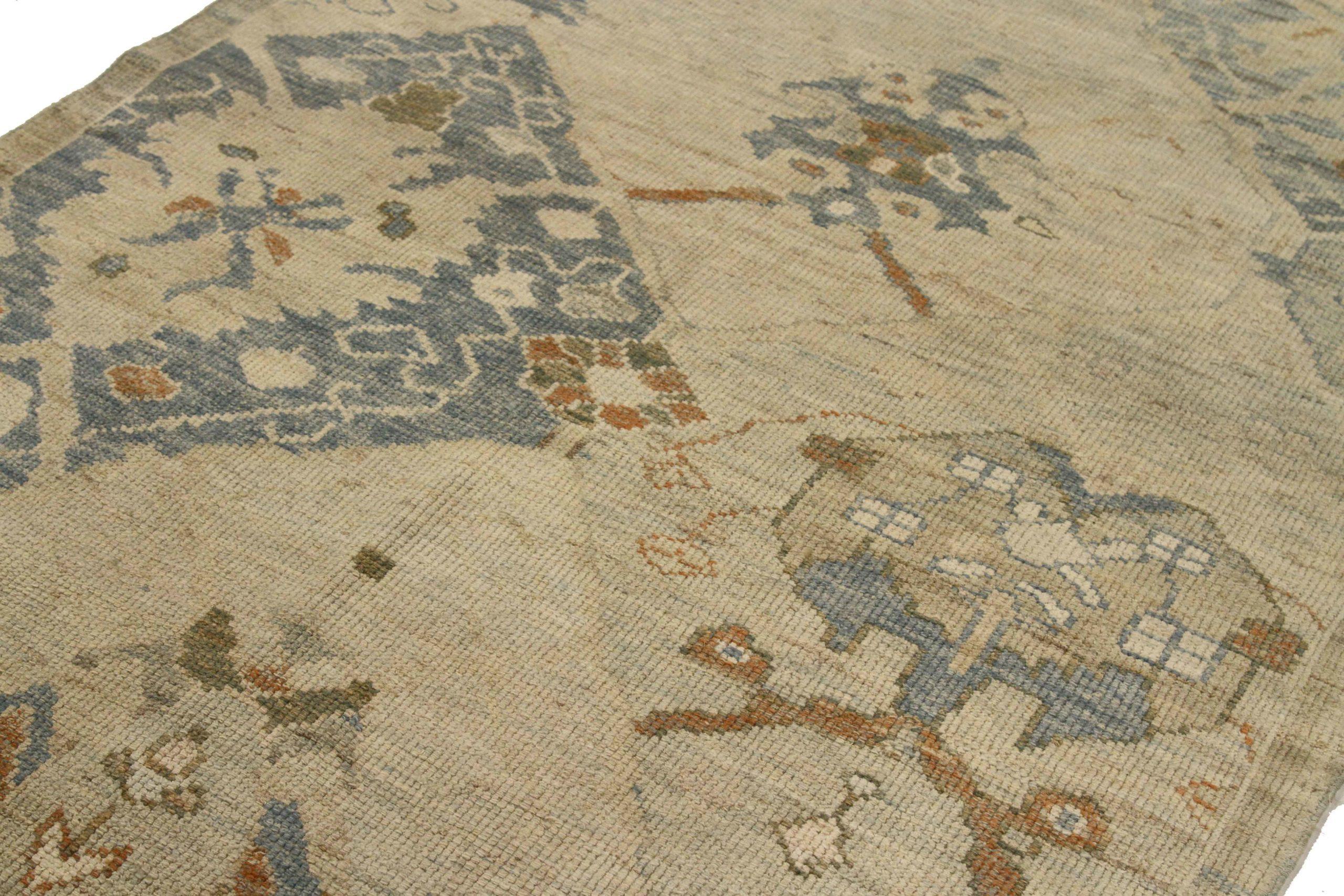 Persian Oushak Area Rugs Circa 1990 - 66620 (Asiatisch) im Angebot