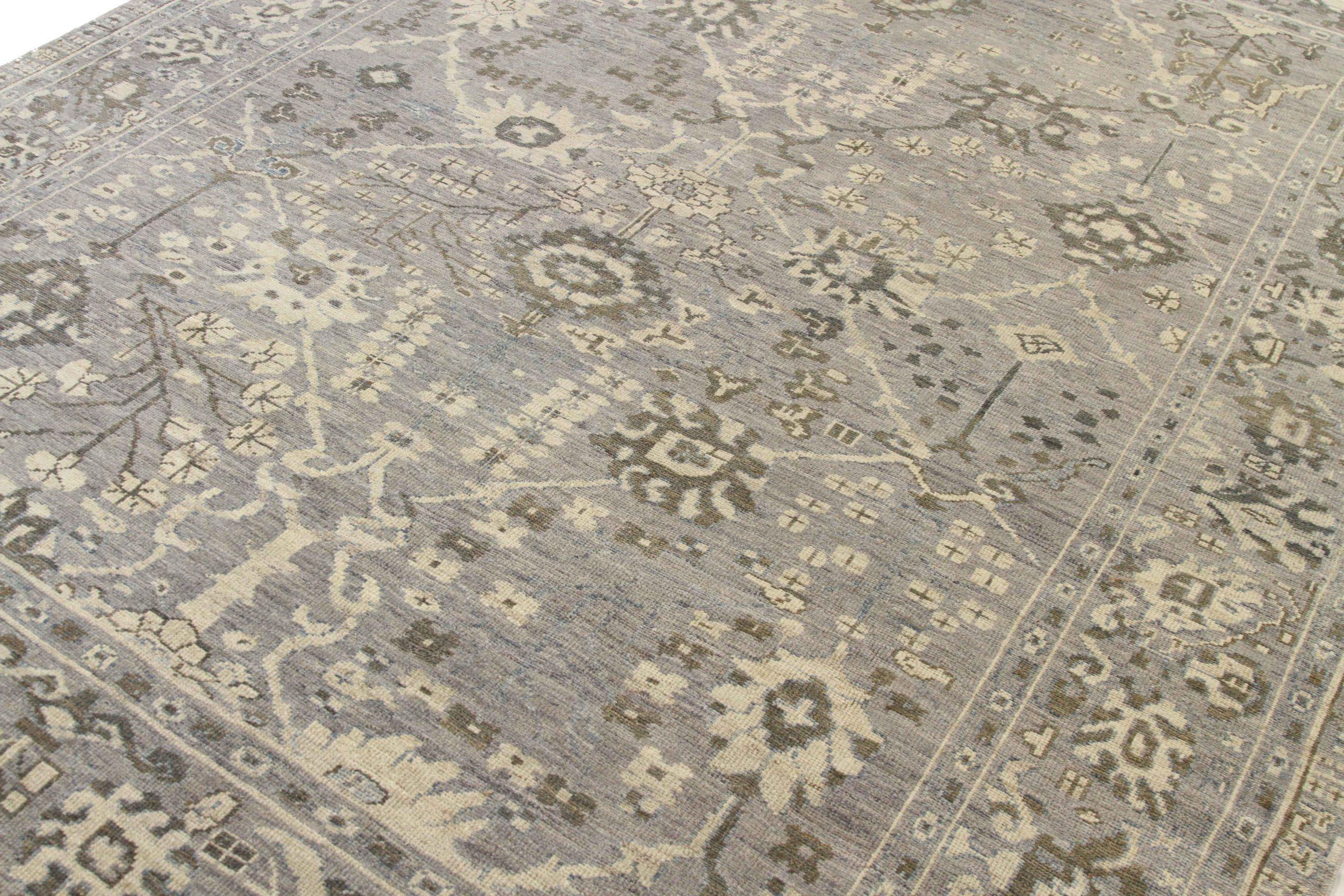 Asiatique Tapis persans Oushak vers 1990 - 68232 en vente