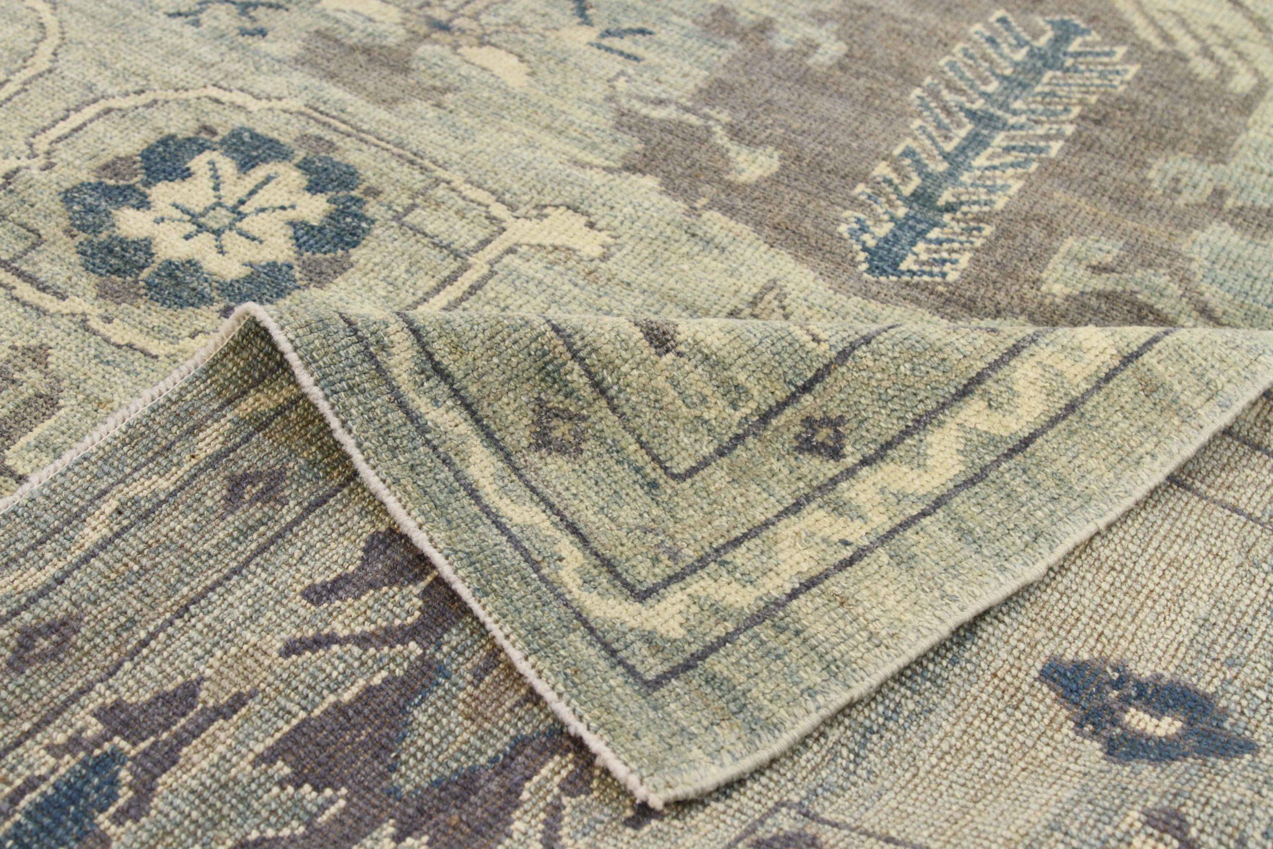 Persian Oushak Area Rugs Circa 1990 - 68382 In Excellent Condition For Sale In Dallas, TX