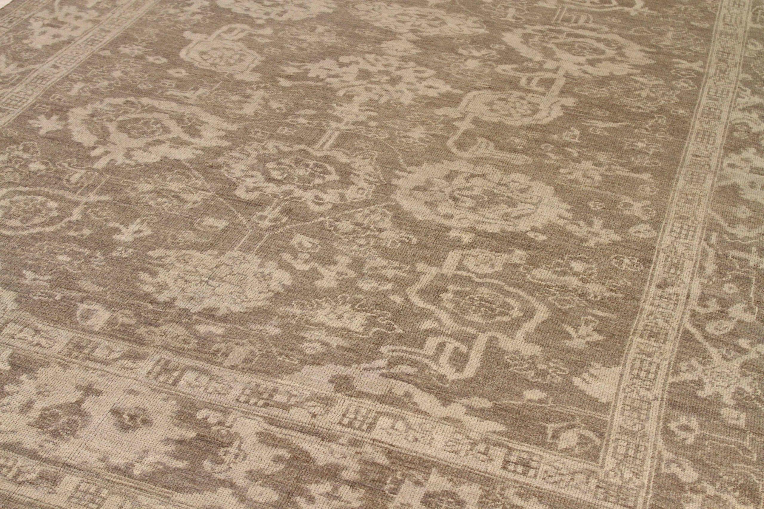 Asiatique Tapis persans Oushak vers 1990 - 68602 en vente