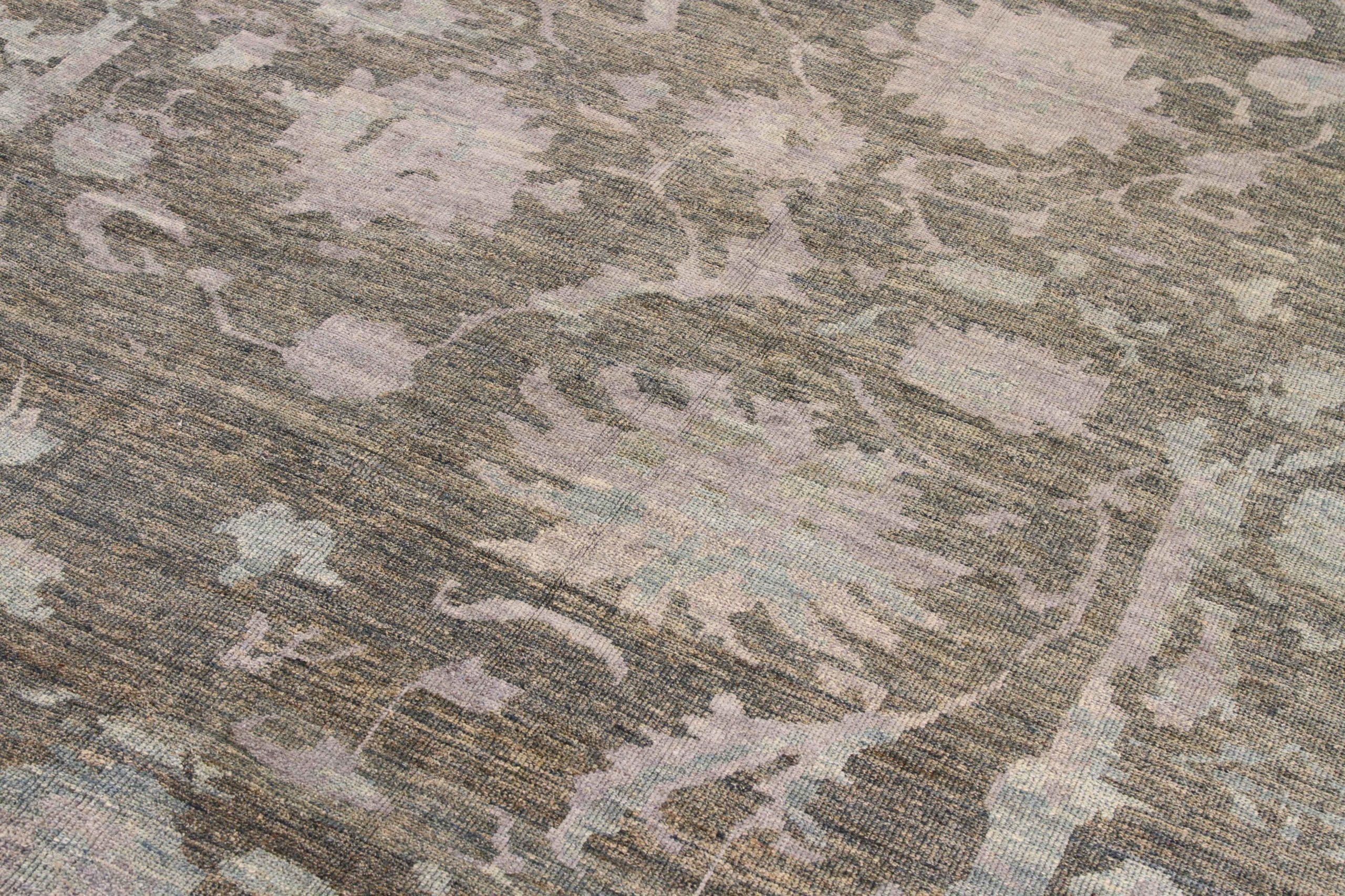 Asian Persian Oushak Area Rugs Circa 1990 - 68618 For Sale