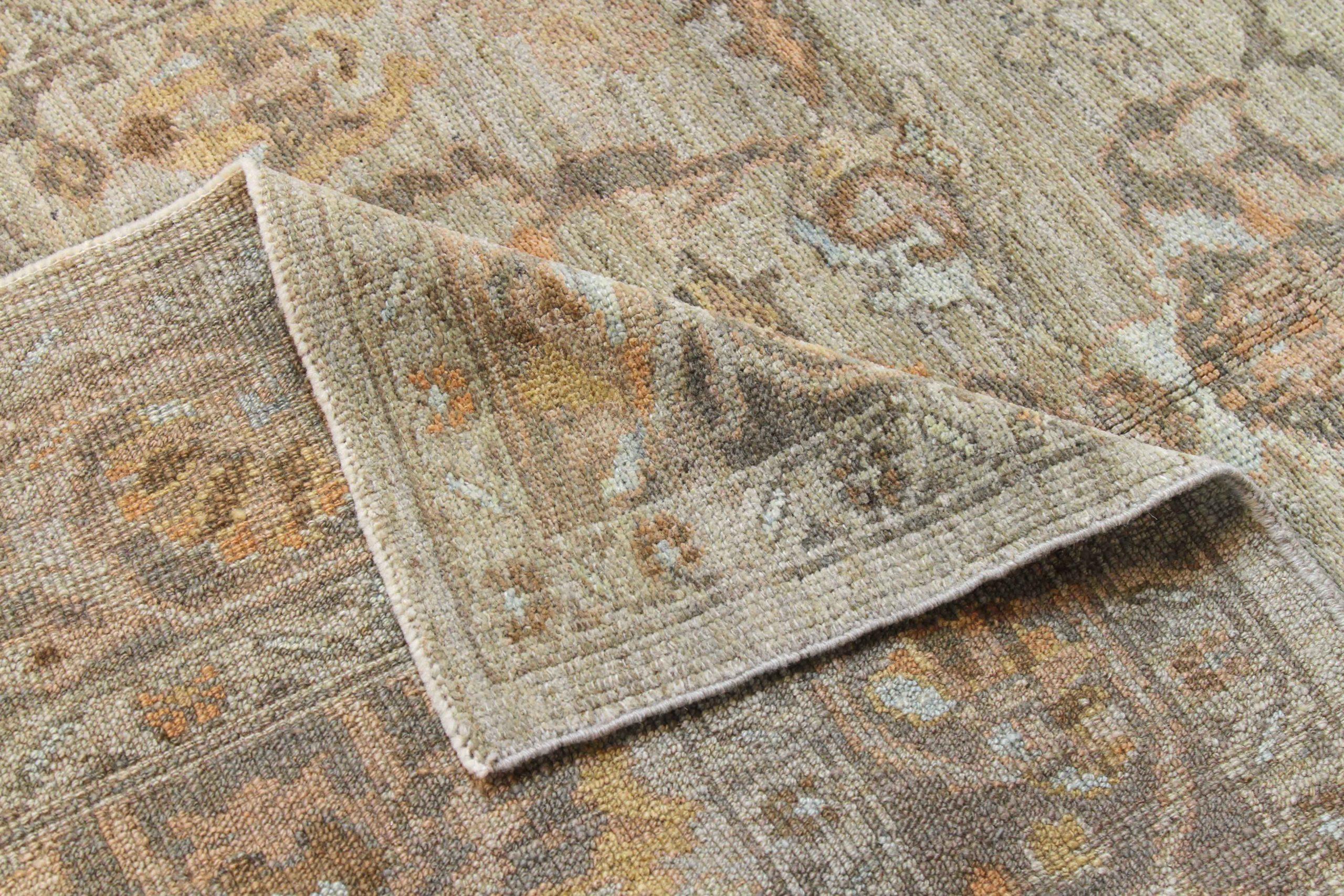 Asiatique Tapis persans Oushak vers 1990 - 69155 en vente